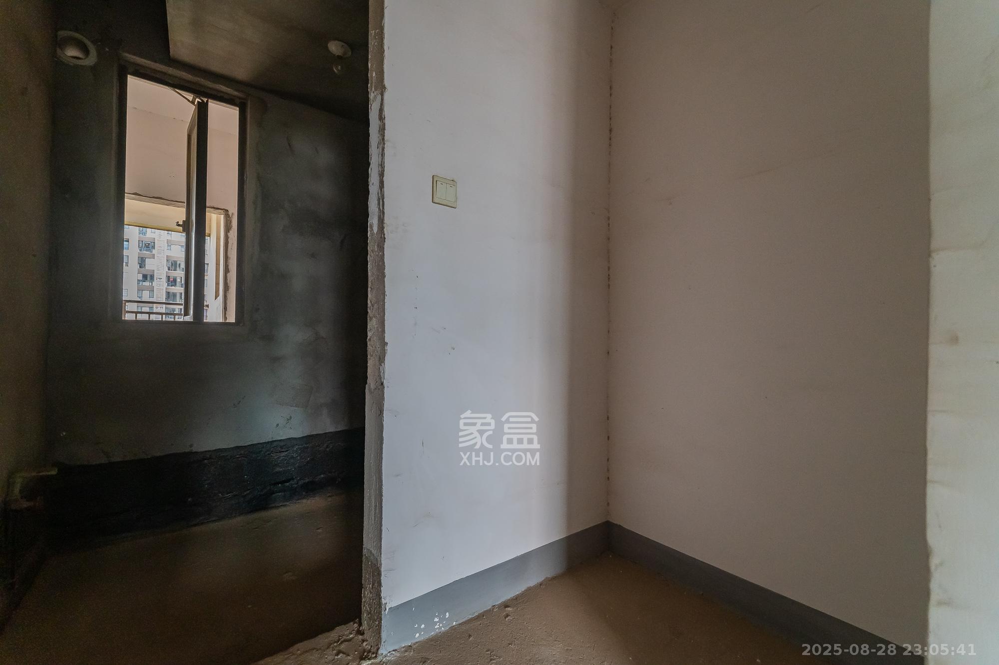 星湖湾一期高层 4室2厅2卫 98.0万 星湖湾一期高层 4室2厅2卫 98.0万其他