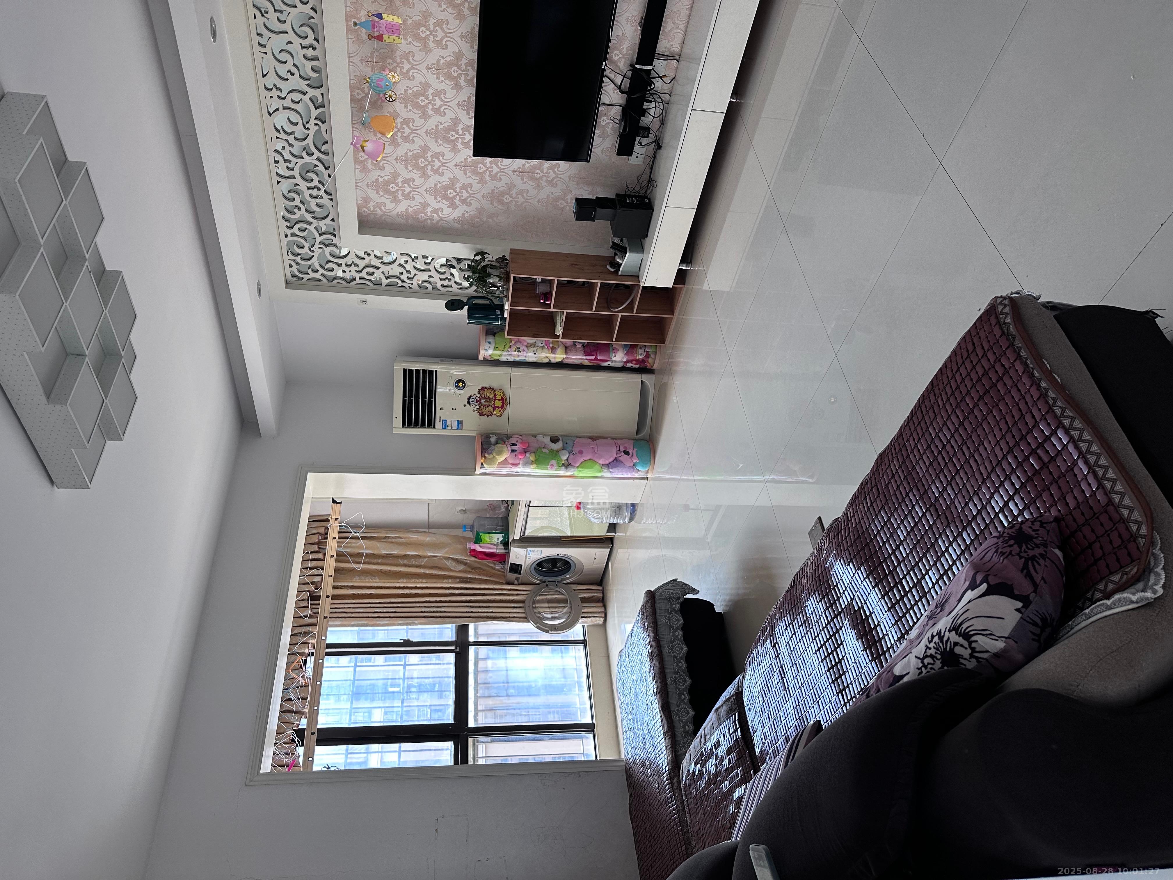 华润凤凰城三期 3室2厅2卫 2300.0元/月 华润凤凰城三期 3室2厅2卫 2300.0元/月室内图