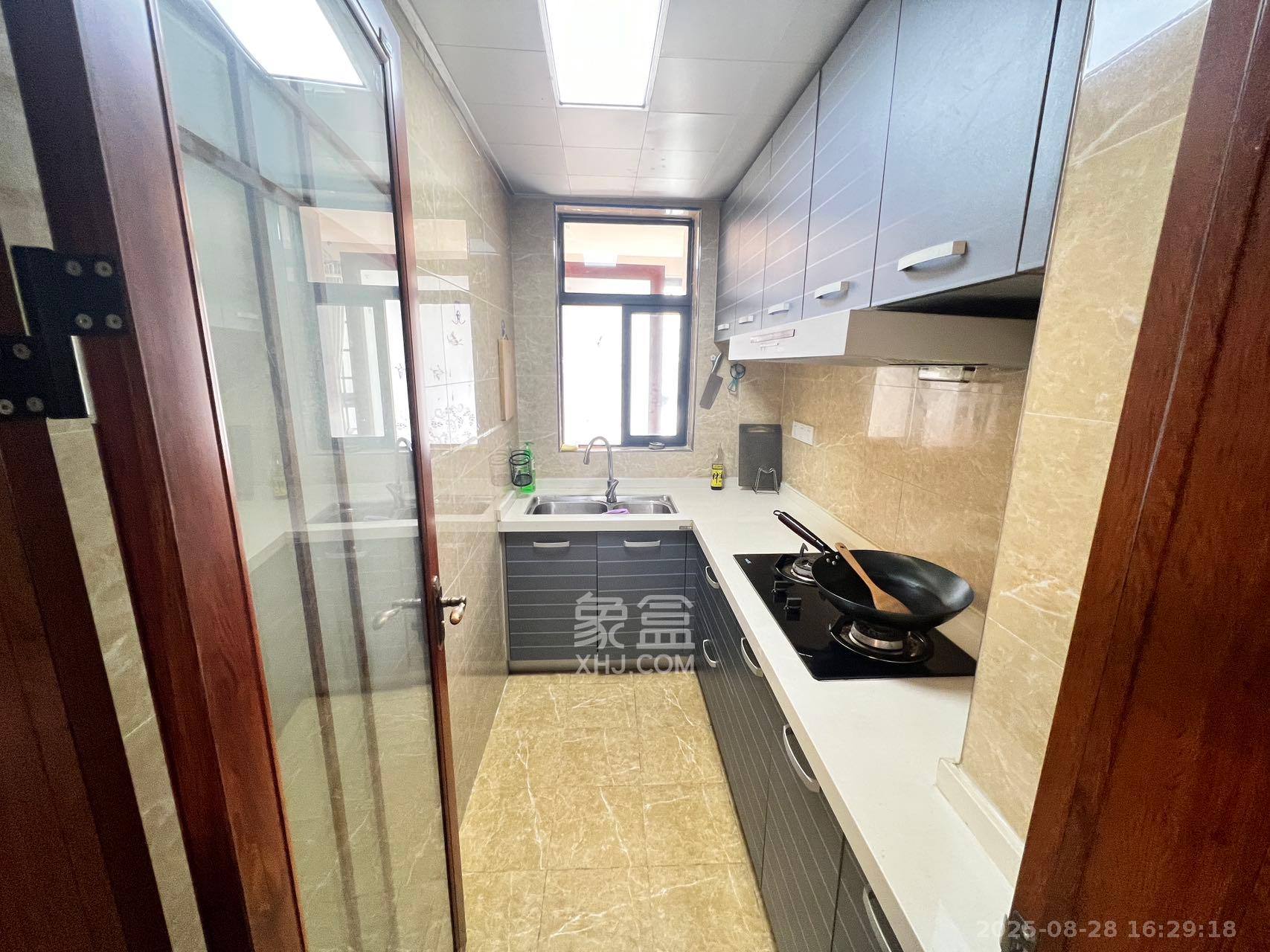 北辰三角洲E3区 1室1厅1卫 2300.0元/月 北辰三角洲E3区 1室1厅1卫 2300.0元/月室内图