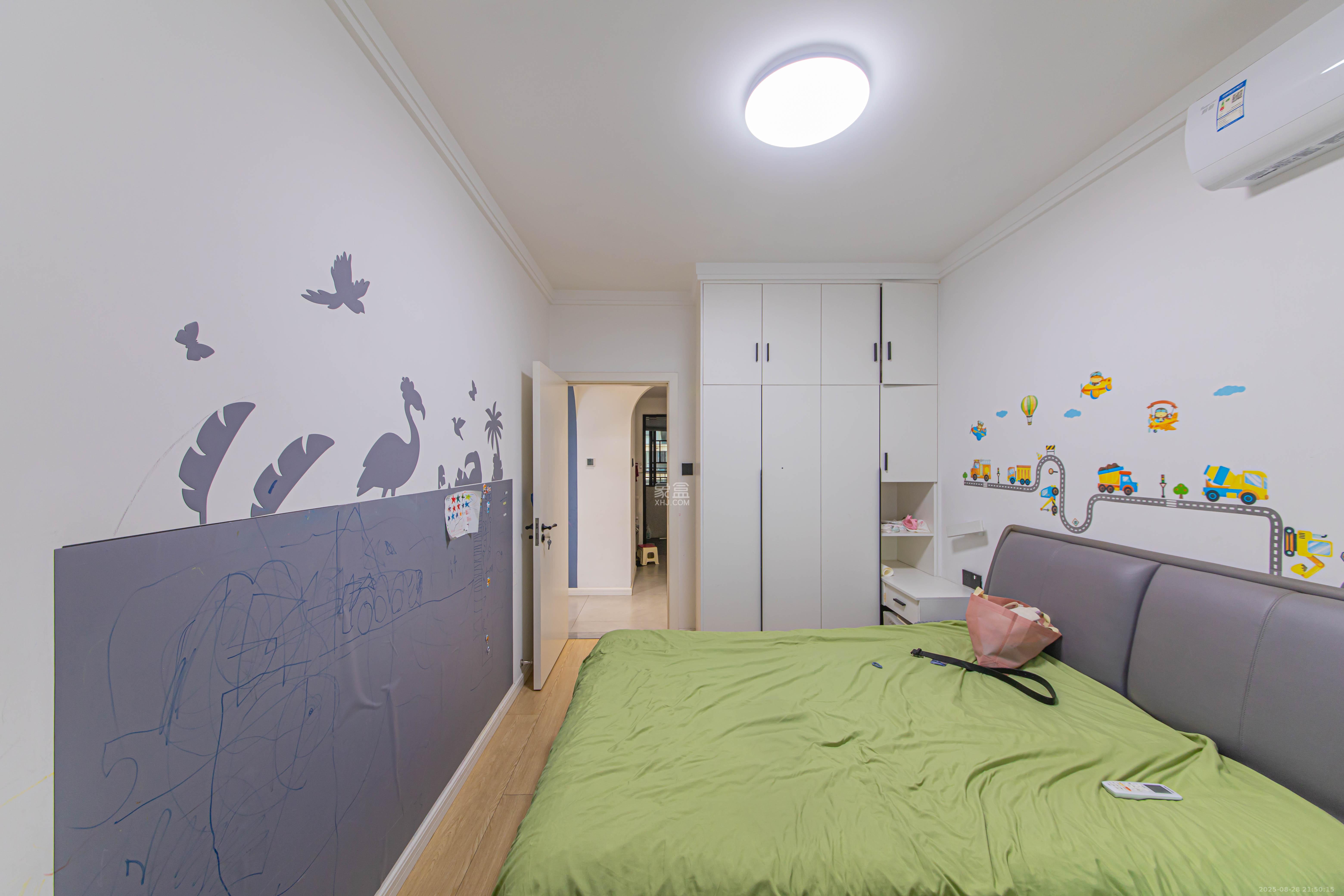 大唐印象二期御府 3室2厅2卫 125.0万 大唐印象二期御府 3室2厅2卫 125.0万卧室