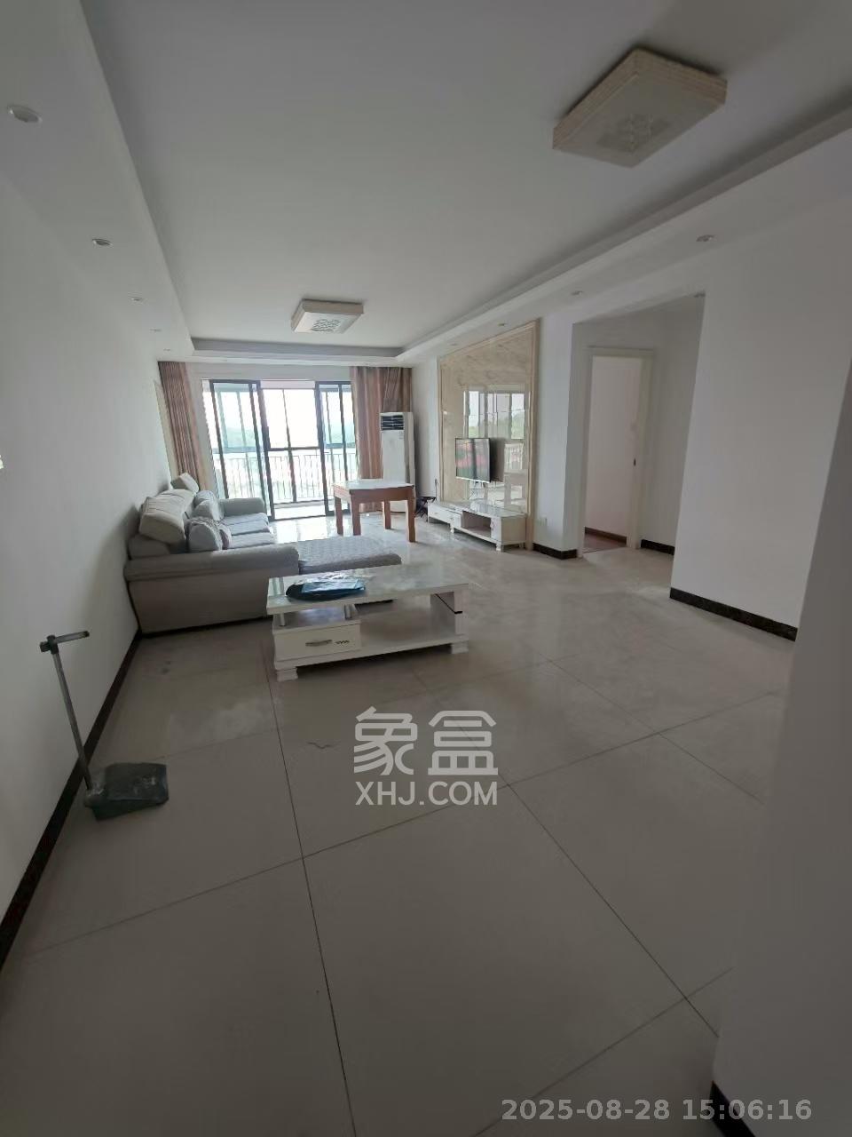 佳兆业水岸新都 4室2厅2卫 1800.0元/月 佳兆业水岸新都 4室2厅2卫 1800.0元/月室内图