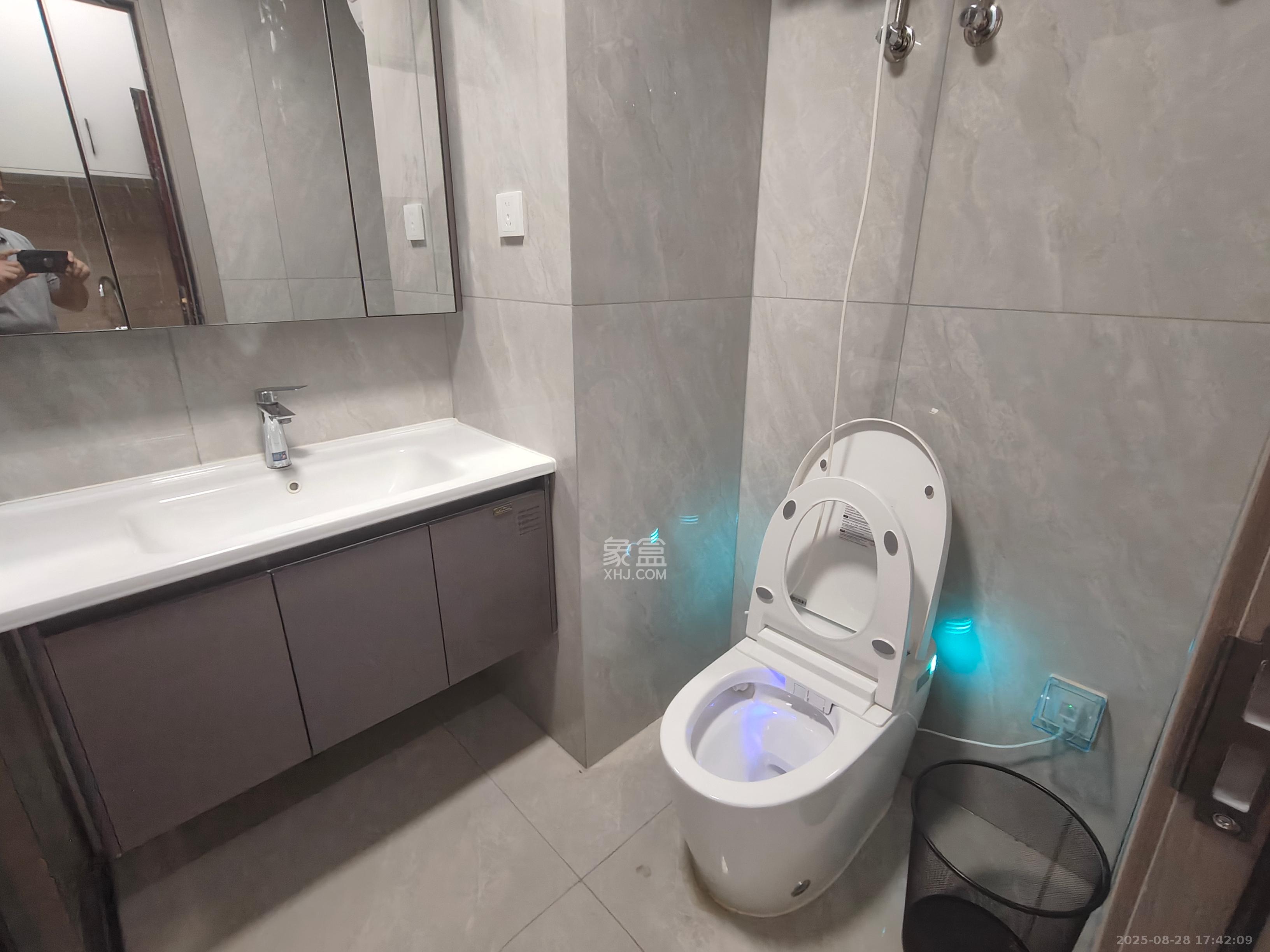 明发国际城  1室1厅1卫    1200.0元/月 明发国际城  1室1厅1卫    1200.0元/月室内图