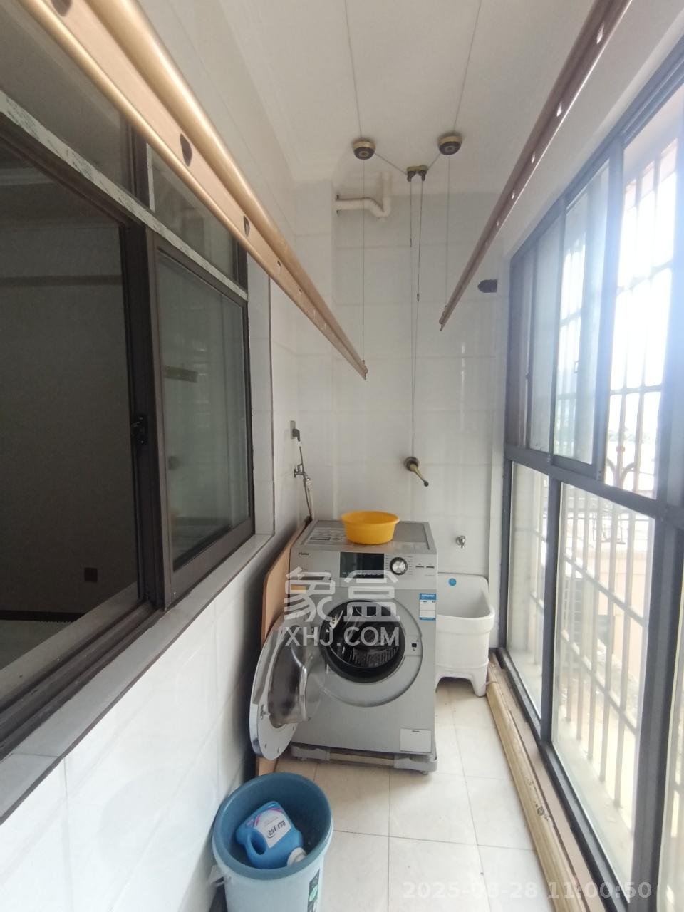 兴邦花城 4室2厅2卫 1800.0元/月 兴邦花城 4室2厅2卫 1800.0元/月室内图