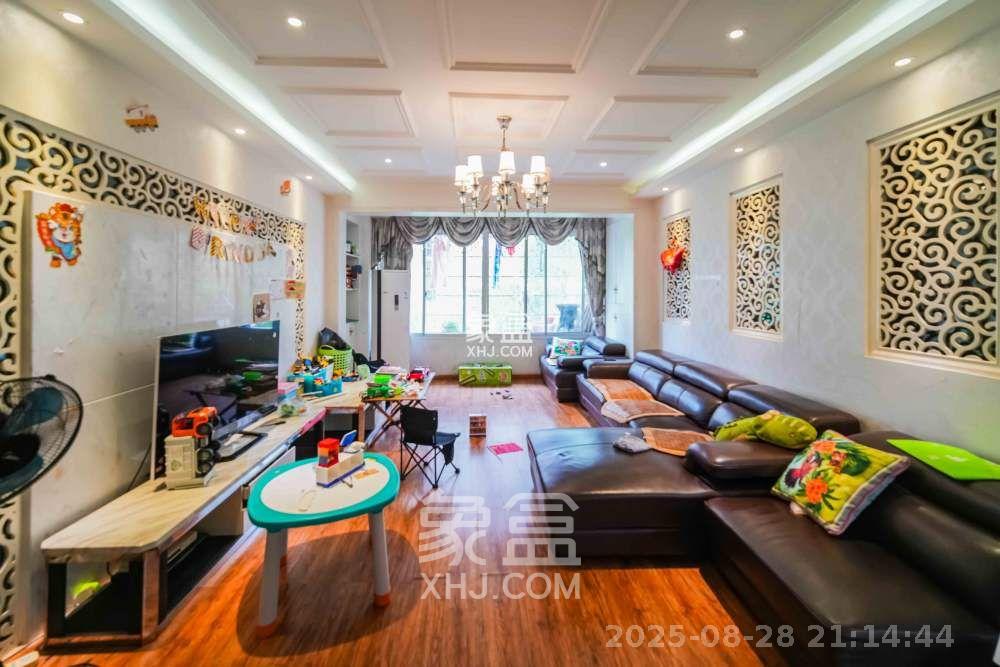 城市山水豪园(山水城市风景) 3室2厅2卫 3200.0元/月 城市山水豪园(山水城市风景) 3室2厅2卫 3200.0元/月室内图