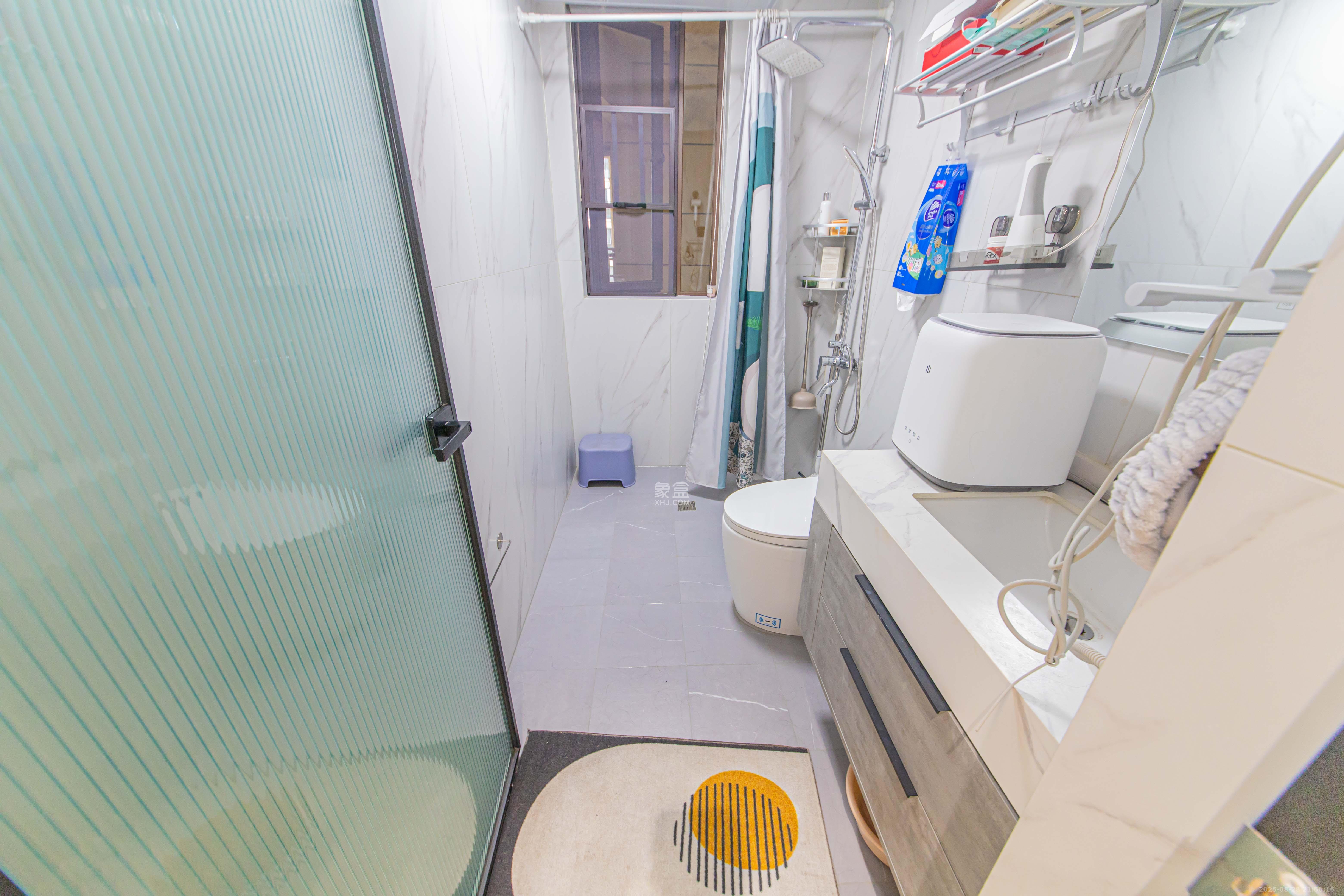 大唐印象二期御府 3室2厅2卫 125.0万 大唐印象二期御府 3室2厅2卫 125.0万卫生间