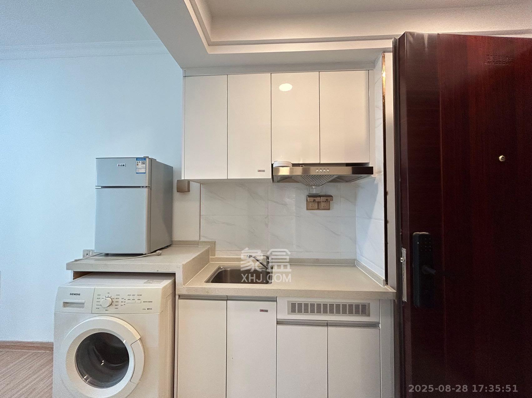 碧桂园城市之光  1室0厅0卫    1400.0元/月 碧桂园城市之光  1室0厅0卫    1400.0元/月室内图