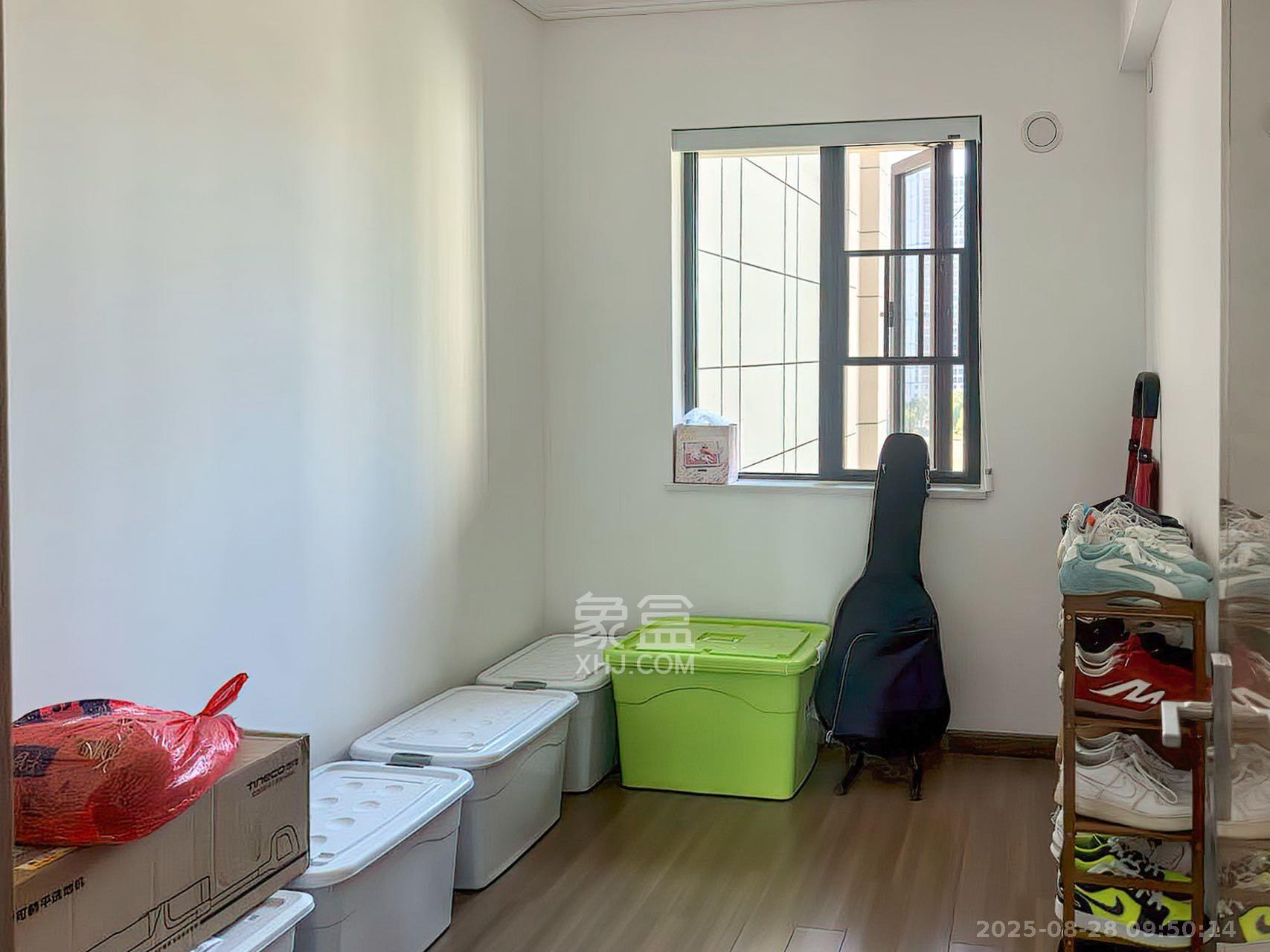 保利天汇  4室2厅2卫    4500.0元/月 保利天汇  4室2厅2卫    4500.0元/月室内图