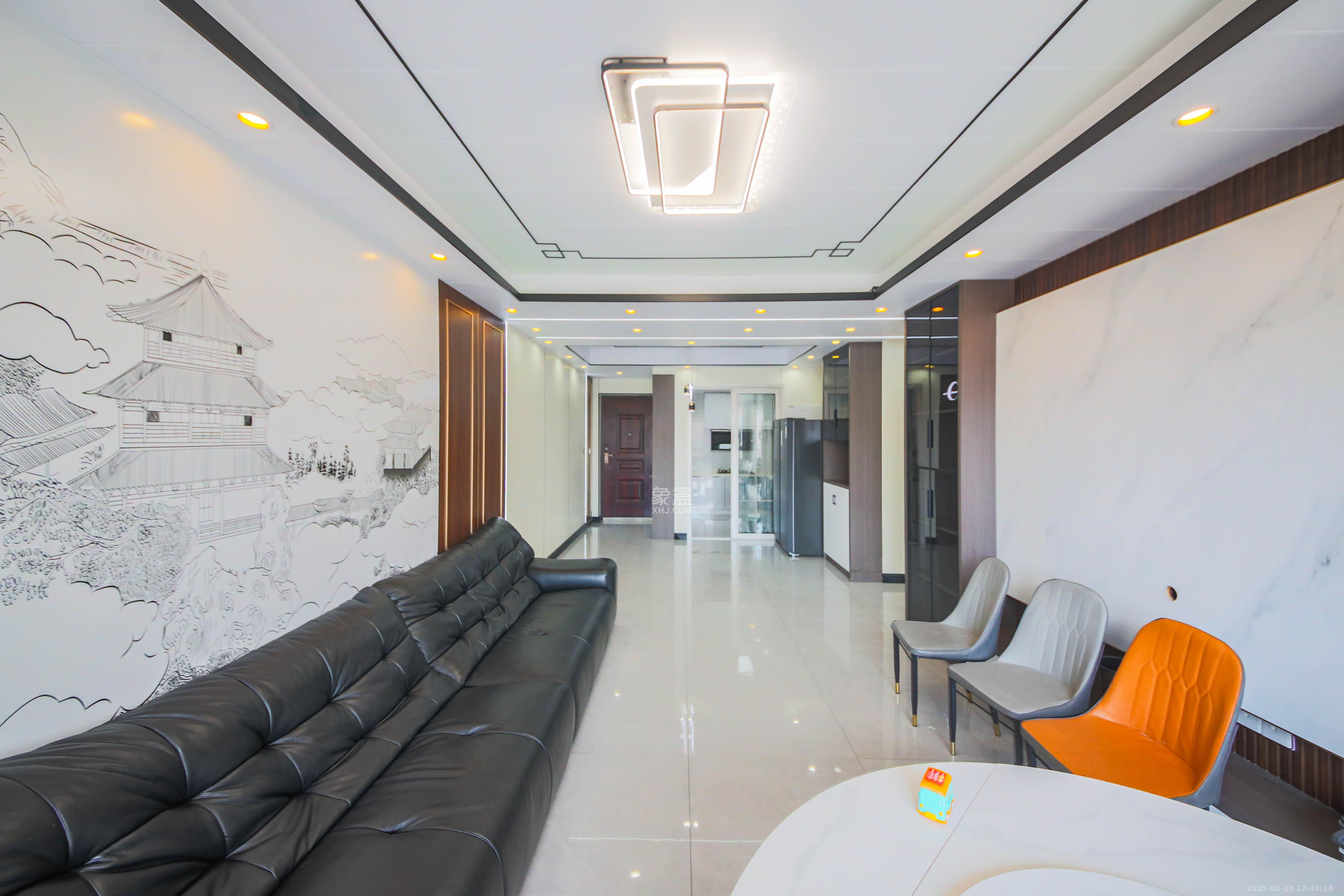 中建钰和城  3室2厅1卫    158.0万 中建钰和城  3室2厅1卫    158.0万客厅