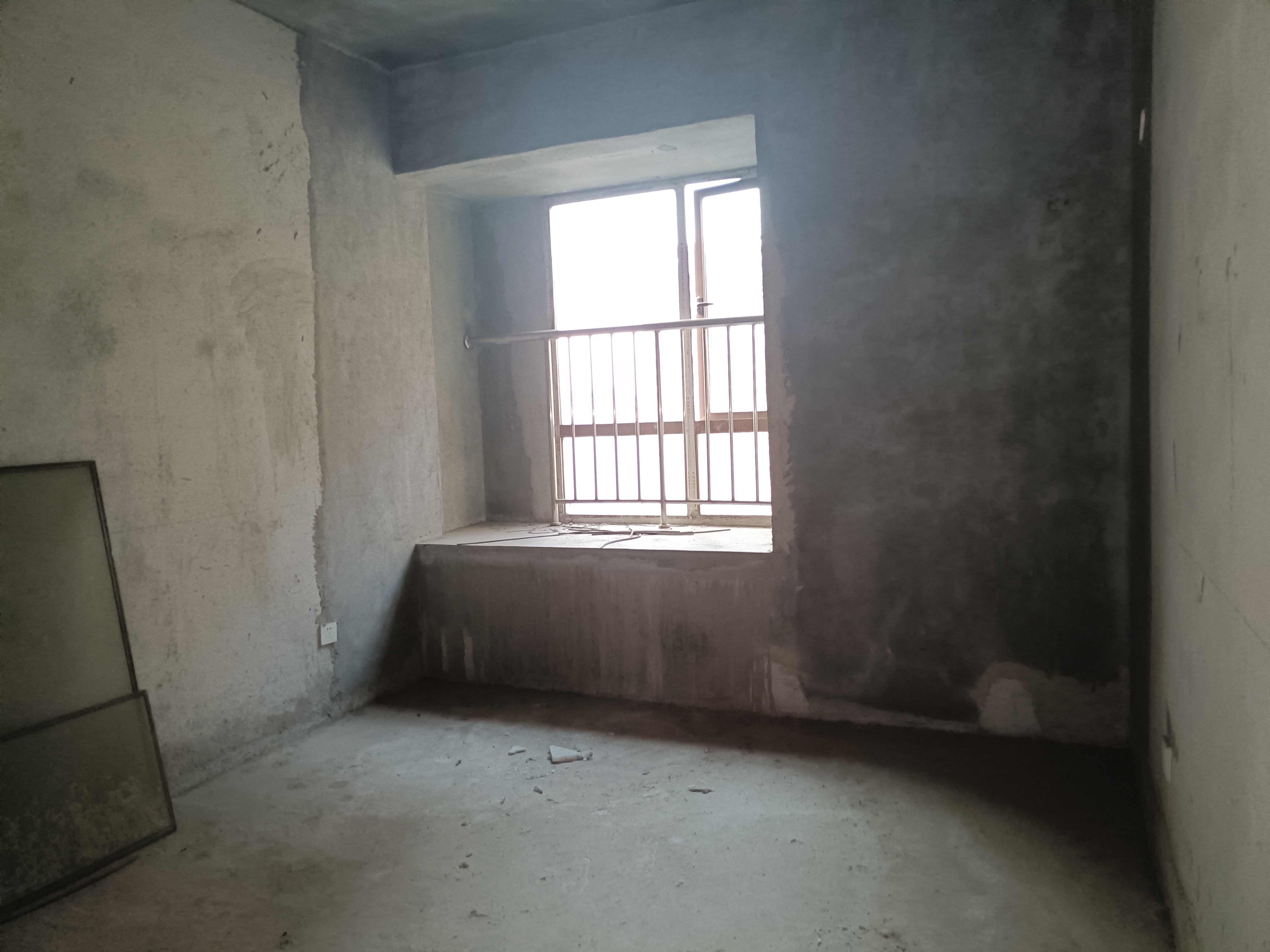 湾田和悦  4室2厅2卫    81.8万 湾田和悦  4室2厅2卫    81.8万客厅