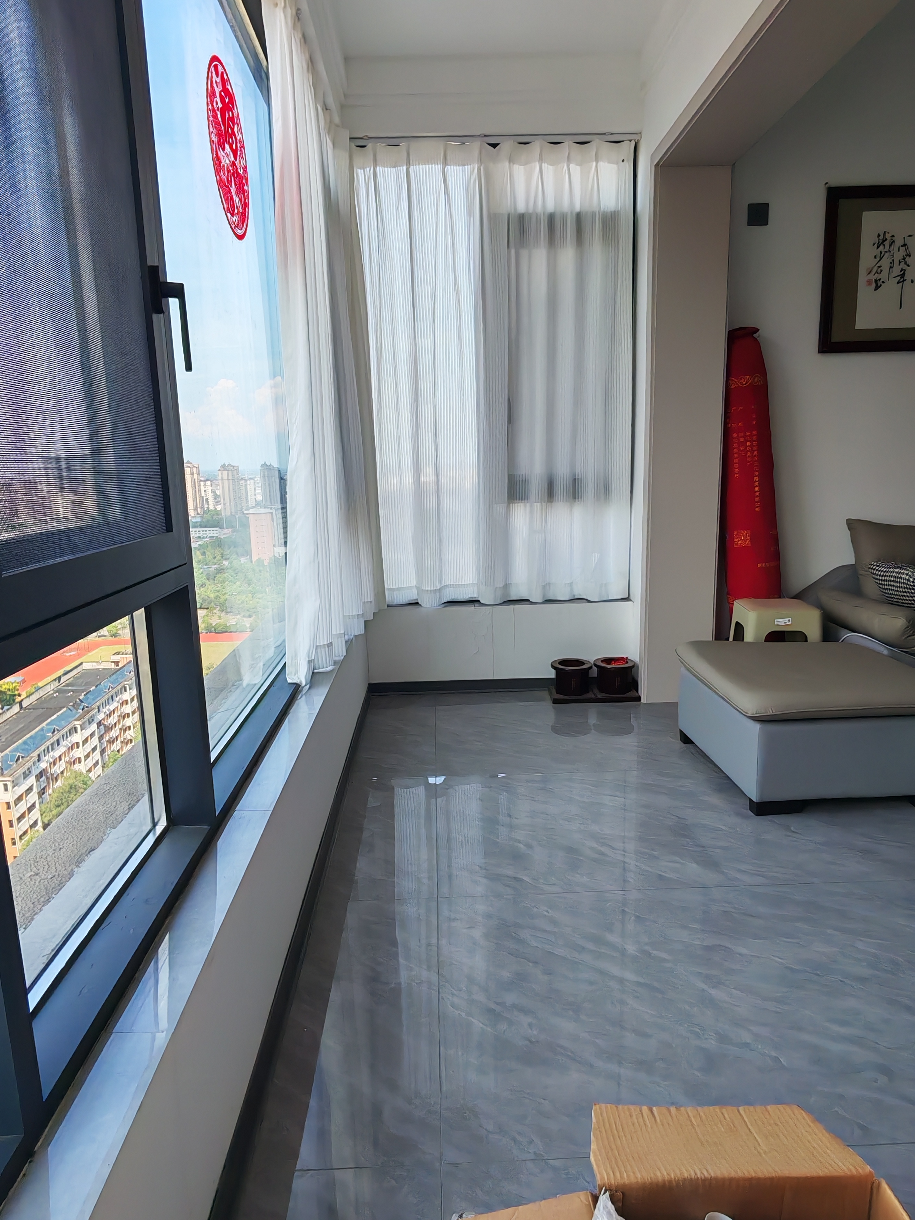 碧桂园梓山府 3室2厅2卫 2500.0元/月 碧桂园梓山府 3室2厅2卫 2500.0元/月室内图