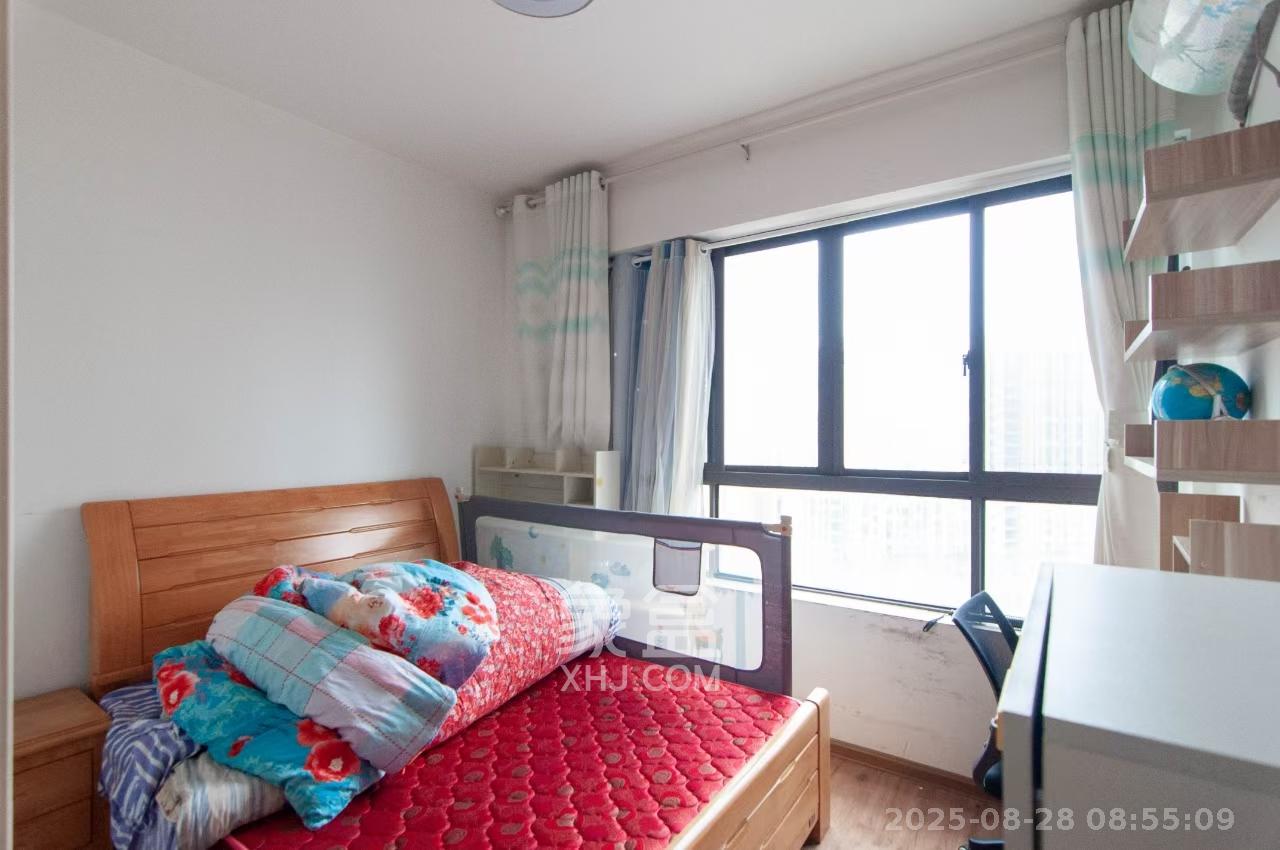 金茂梅溪湖 3室1厅1卫 2400.0元/月 金茂梅溪湖 3室1厅1卫 2400.0元/月室内图