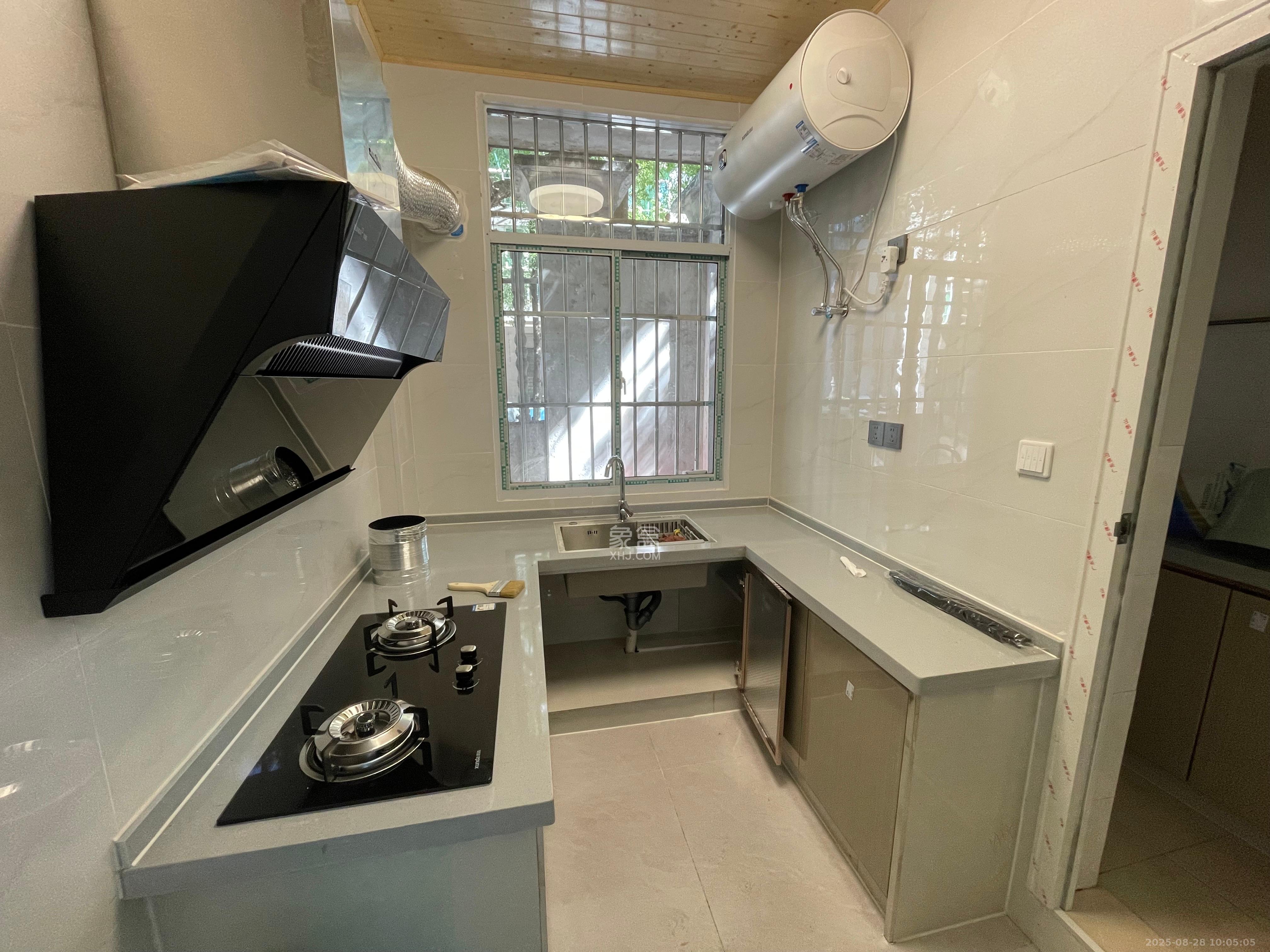 标准件厂宿舍(长沙标准件总厂宿舍)  2室1厅1卫    1200.0元/月 标准件厂宿舍(长沙标准件总厂宿舍)  2室1厅1卫    1200.0元/月室内图