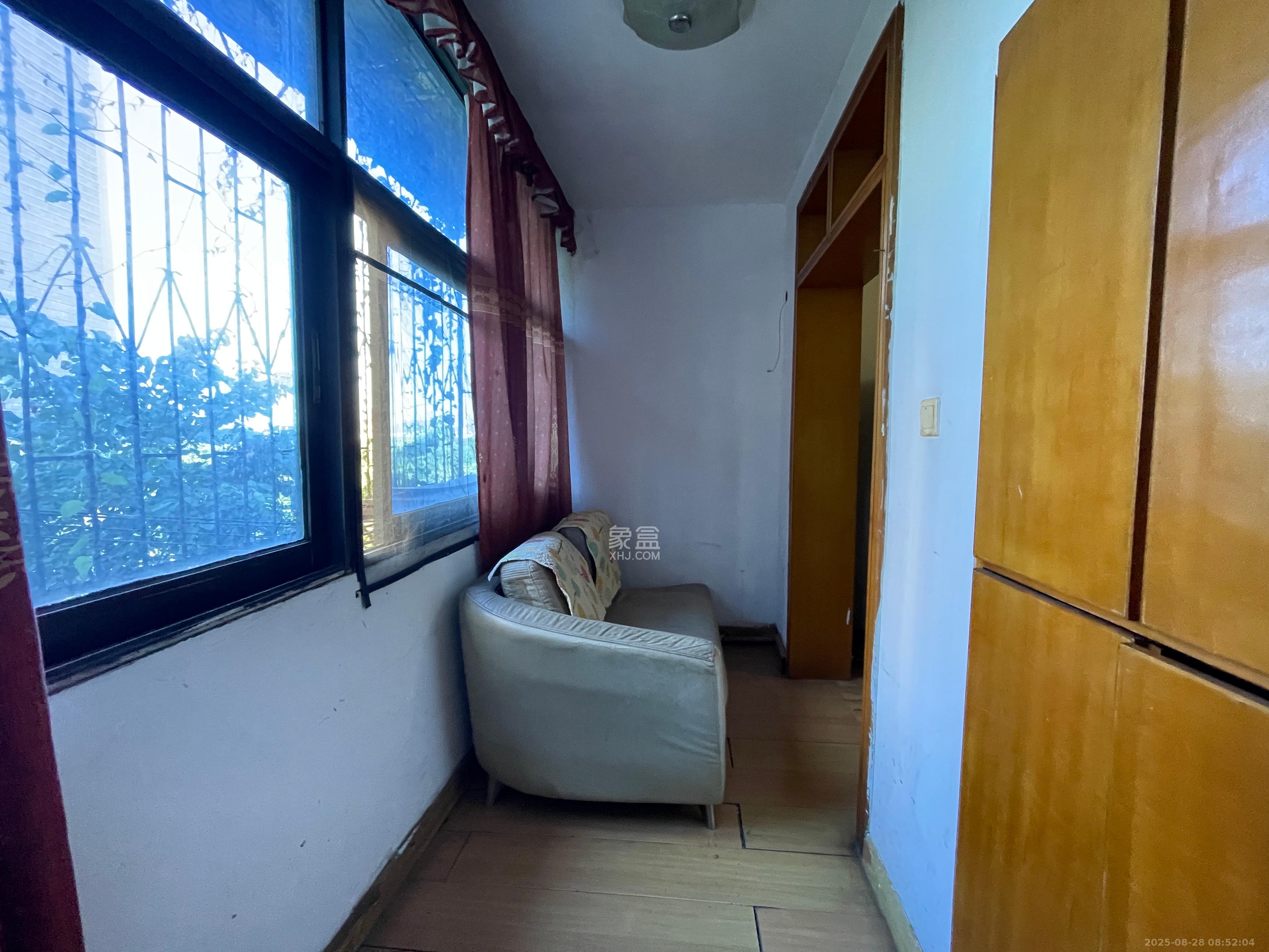 书院路电梯厂宿舍（宝塔山）  2室1厅1卫    1100.0元/月室内图