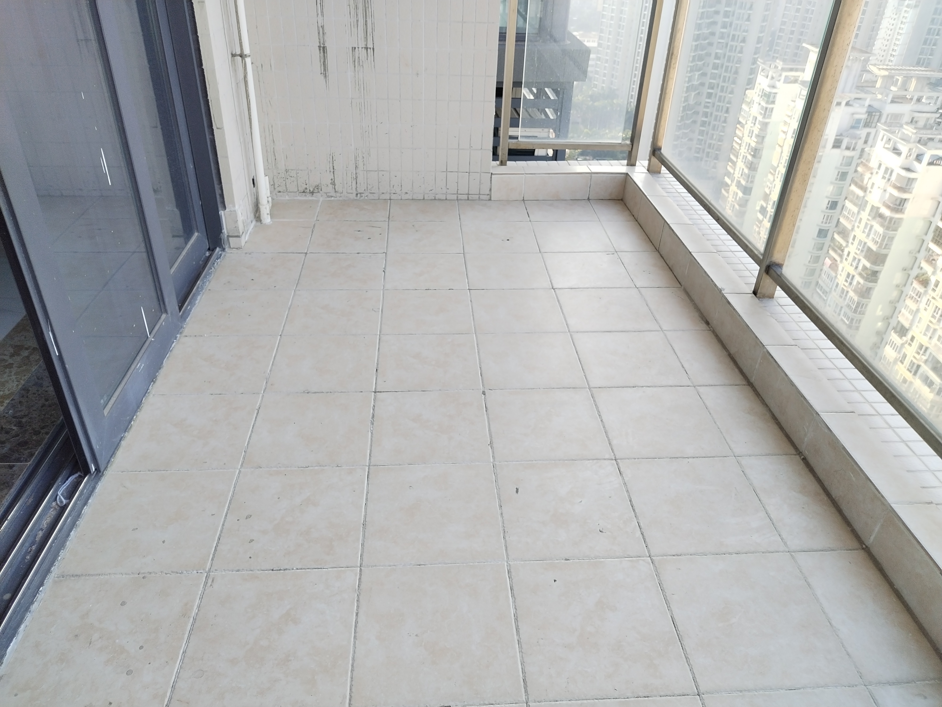 尚运上品 3室2厅2卫 6000.0元/月 尚运上品 3室2厅2卫 6000.0元/月室内图