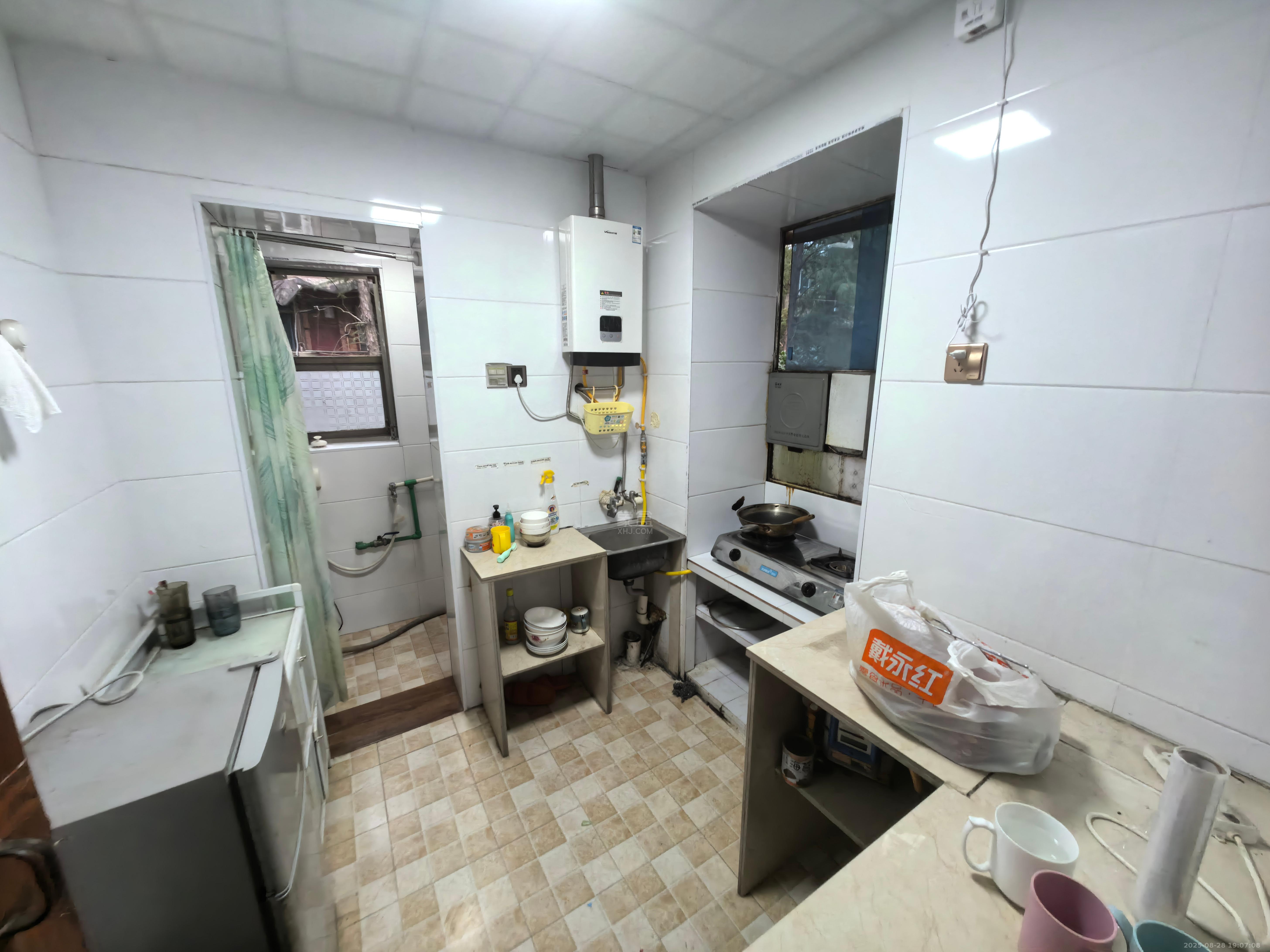 群力村 2室1厅1卫 800.0元/月 群力村 2室1厅1卫 800.0元/月室内图