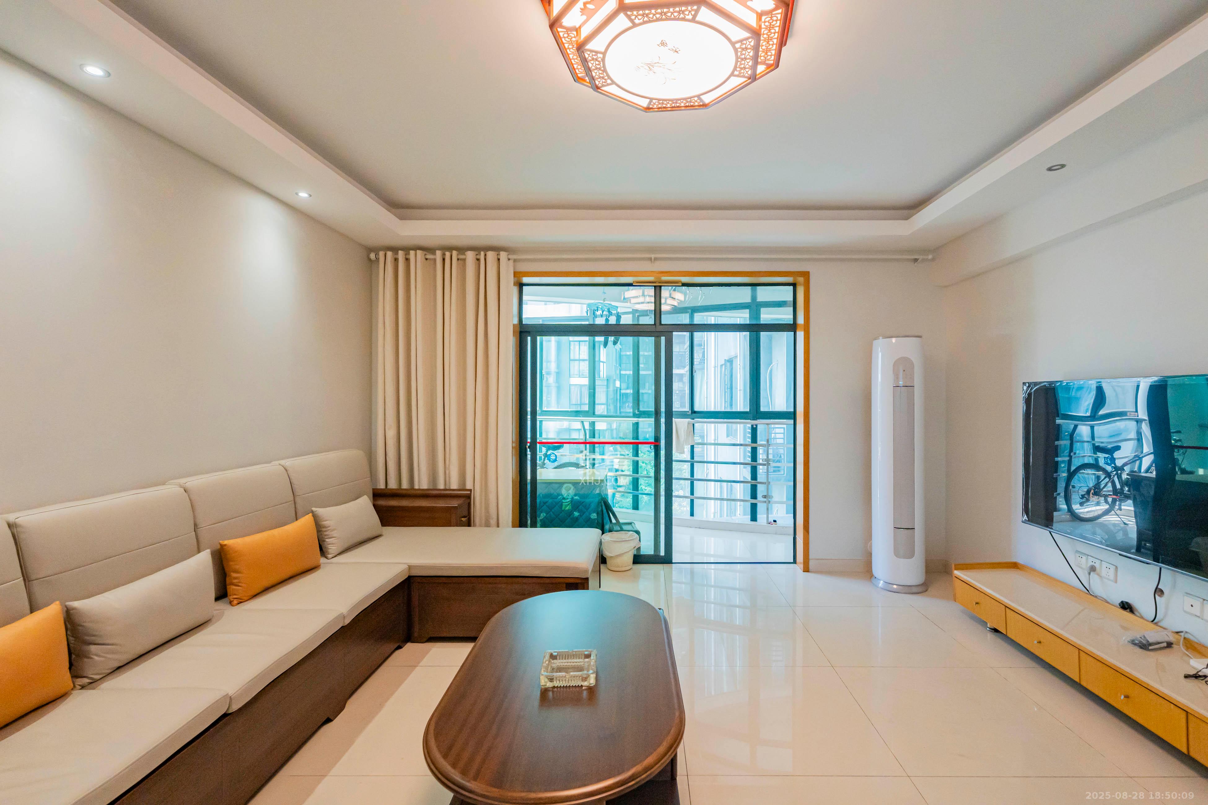 华盛新外滩  3室2厅2卫    175.0万 华盛新外滩  3室2厅2卫    175.0万