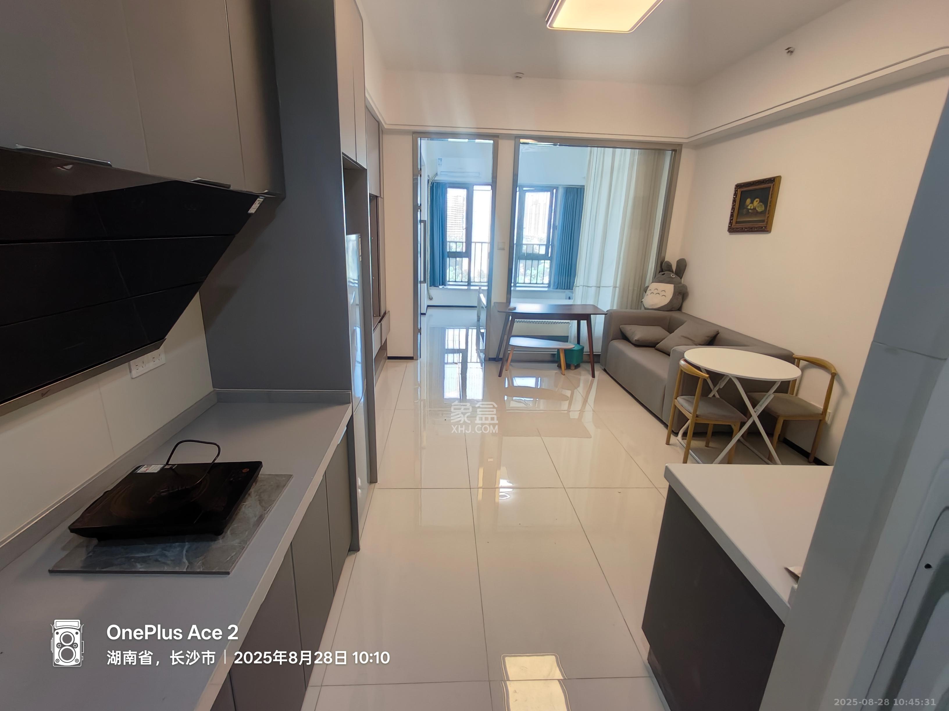 梅溪湖金茂湾 1室1厅1卫 1800.0元/月 梅溪湖金茂湾 1室1厅1卫 1800.0元/月室内图