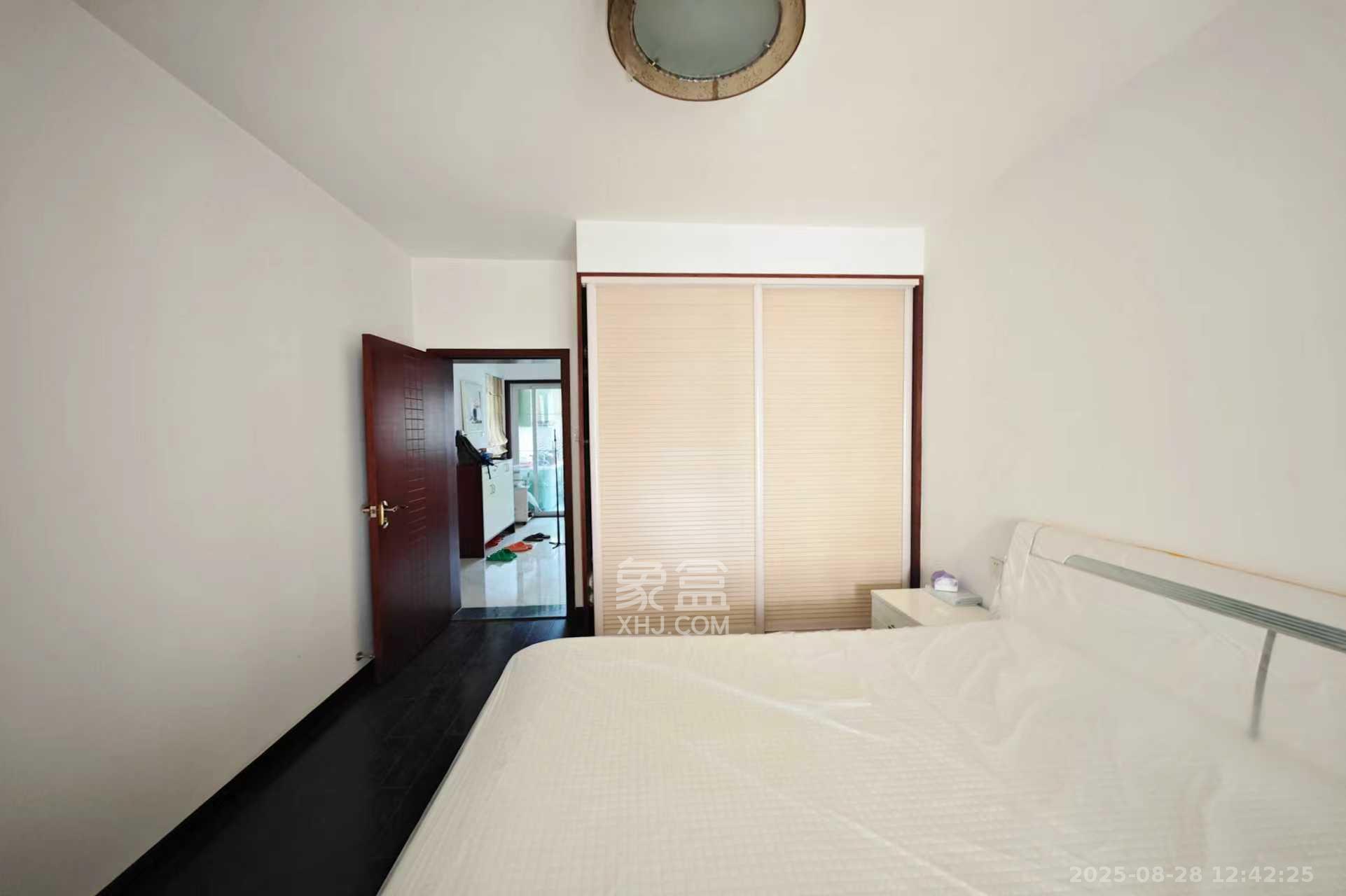 丽星景园  4室2厅2卫    3700.0元/月 丽星景园  4室2厅2卫    3700.0元/月室内图