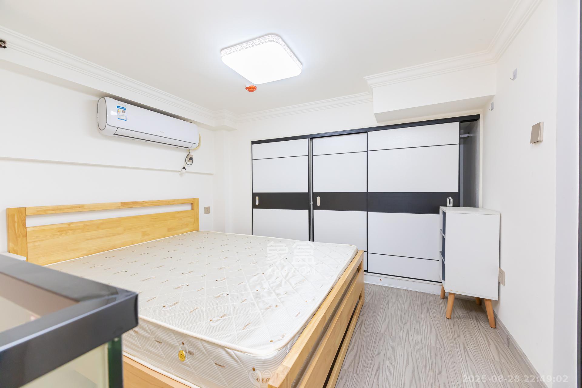 嘉宇银杉(嘉宇西苑)  1室0厅0卫    30.0万 嘉宇银杉(嘉宇西苑)  1室0厅0卫    30.0万卧室