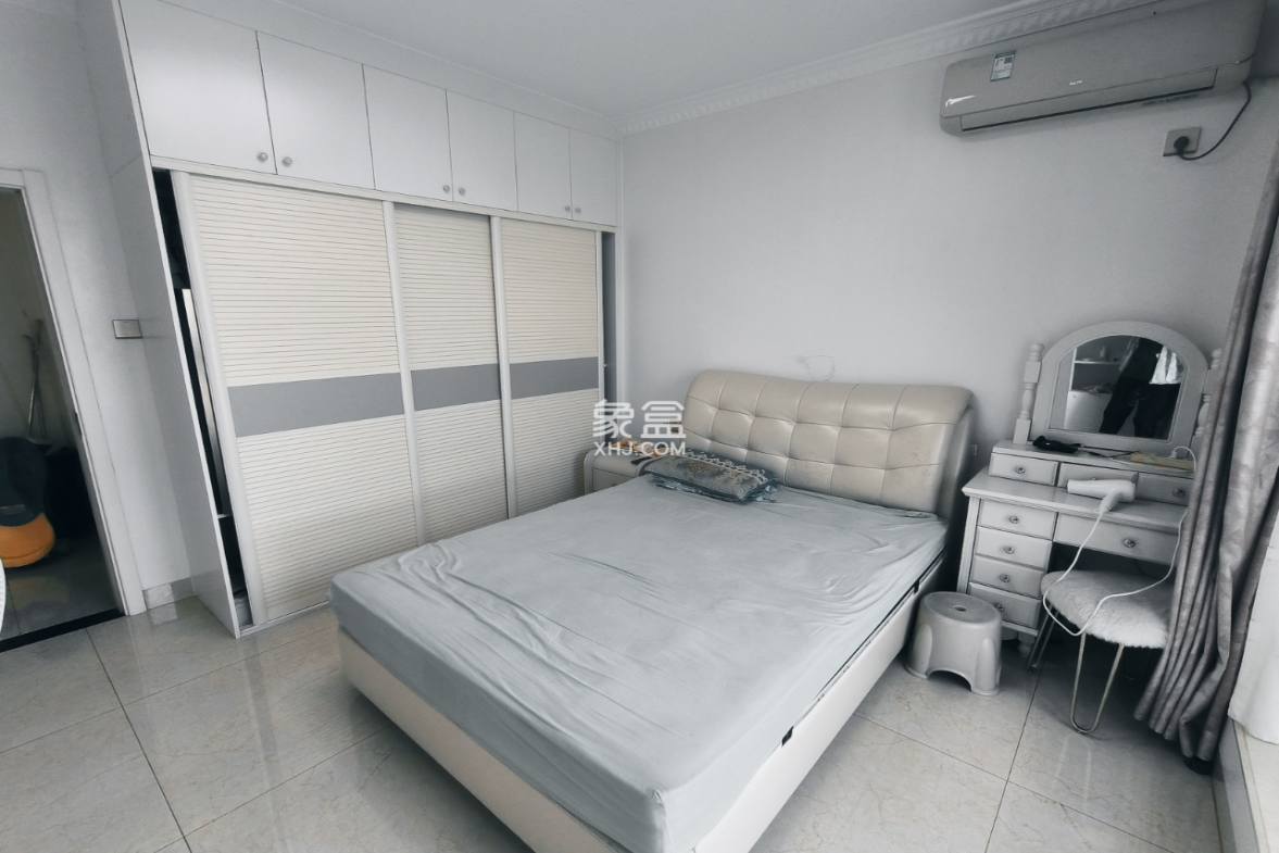 环强御景湾 2室2厅2卫 222.0万 环强御景湾 2室2厅2卫 222.0万室内图