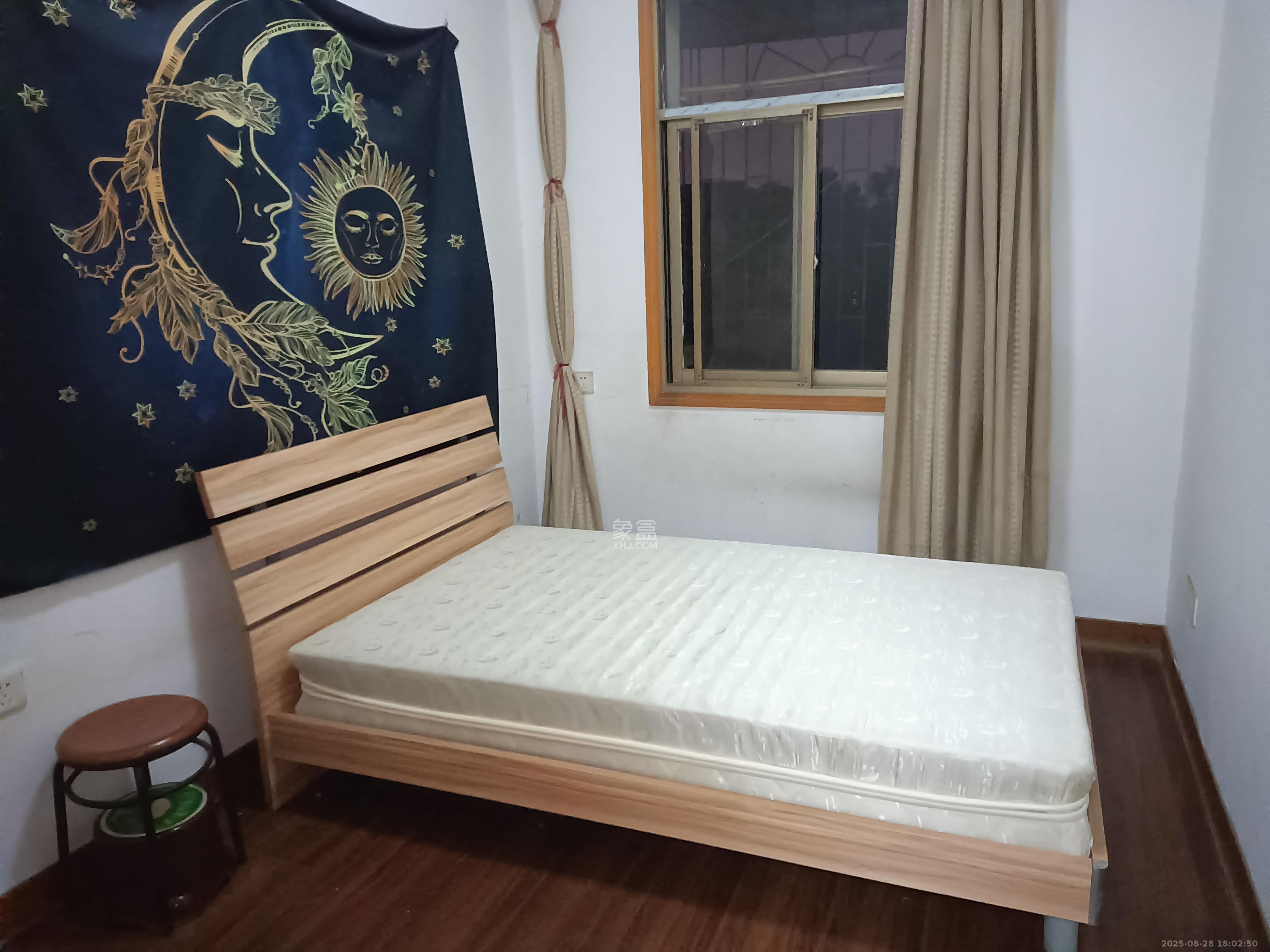 狮子山一片  2室1厅1卫   1200.00元/月室内图