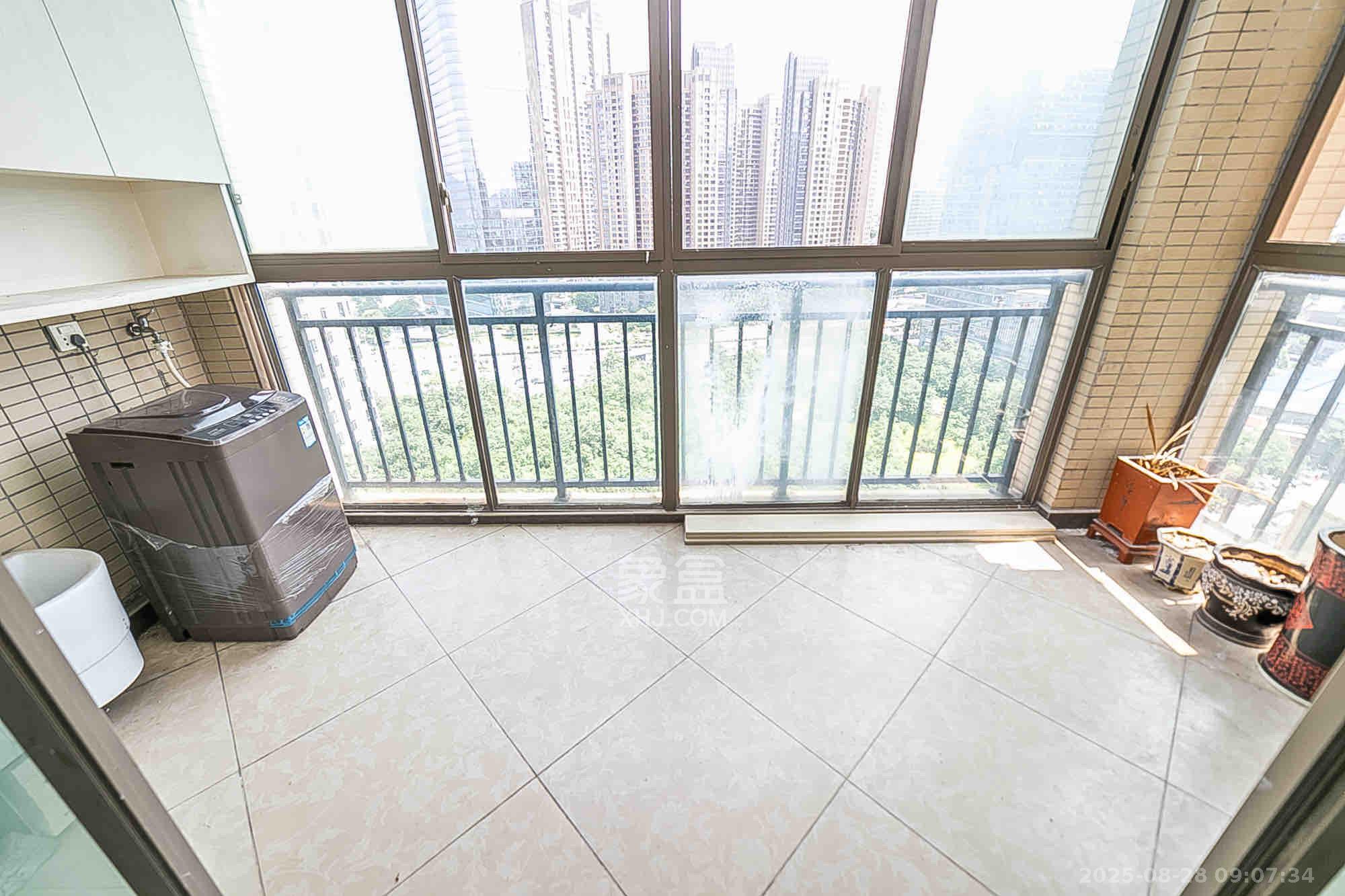 金域南外滩（望江佳园）  1室0厅0卫    3500.0元/月室内图