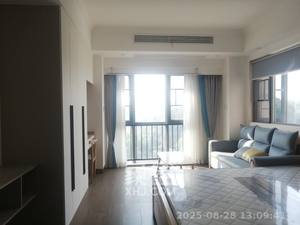 潇湘奥林匹克花园  1室1厅1卫    1800.0元/月 潇湘奥林匹克花园  1室1厅1卫    1800.0元/月室内图