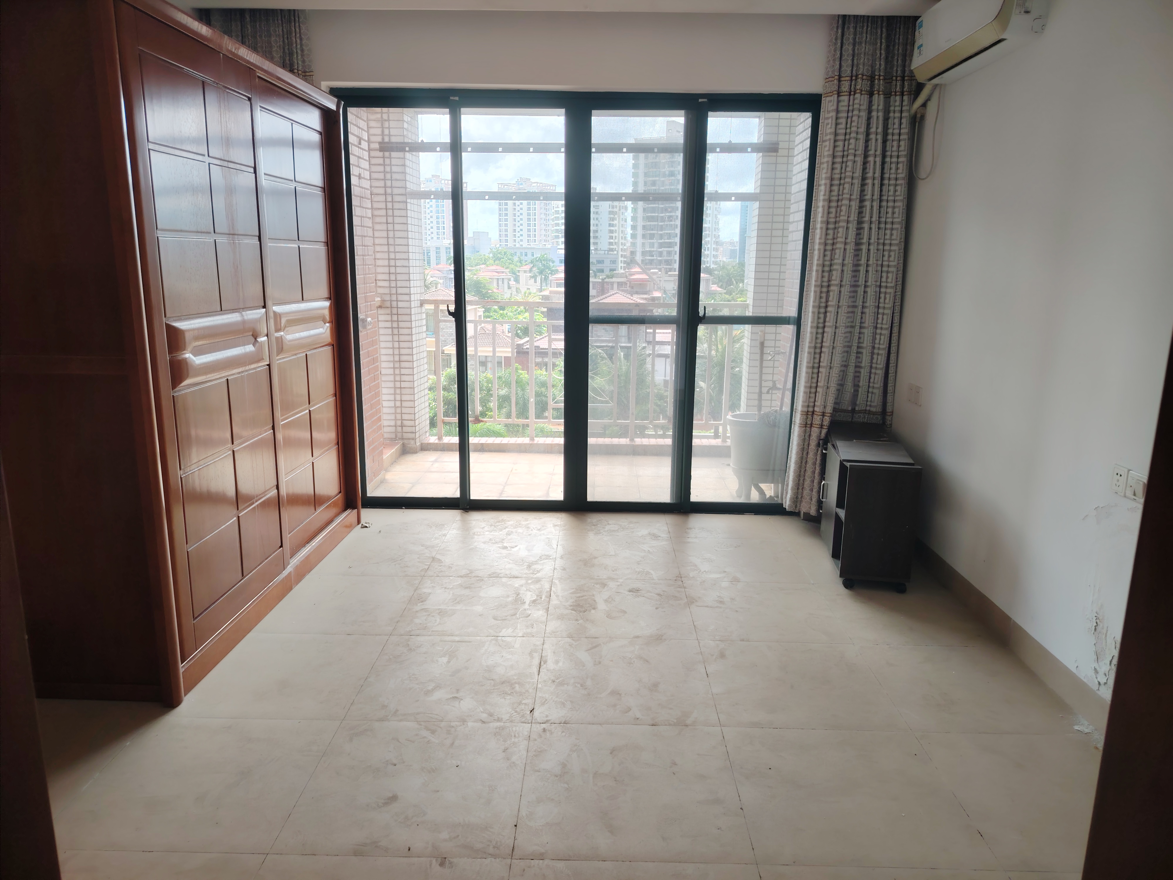 万花坊  1室0厅0卫    3200.0元/月 万花坊  1室0厅0卫    3200.0元/月室内图