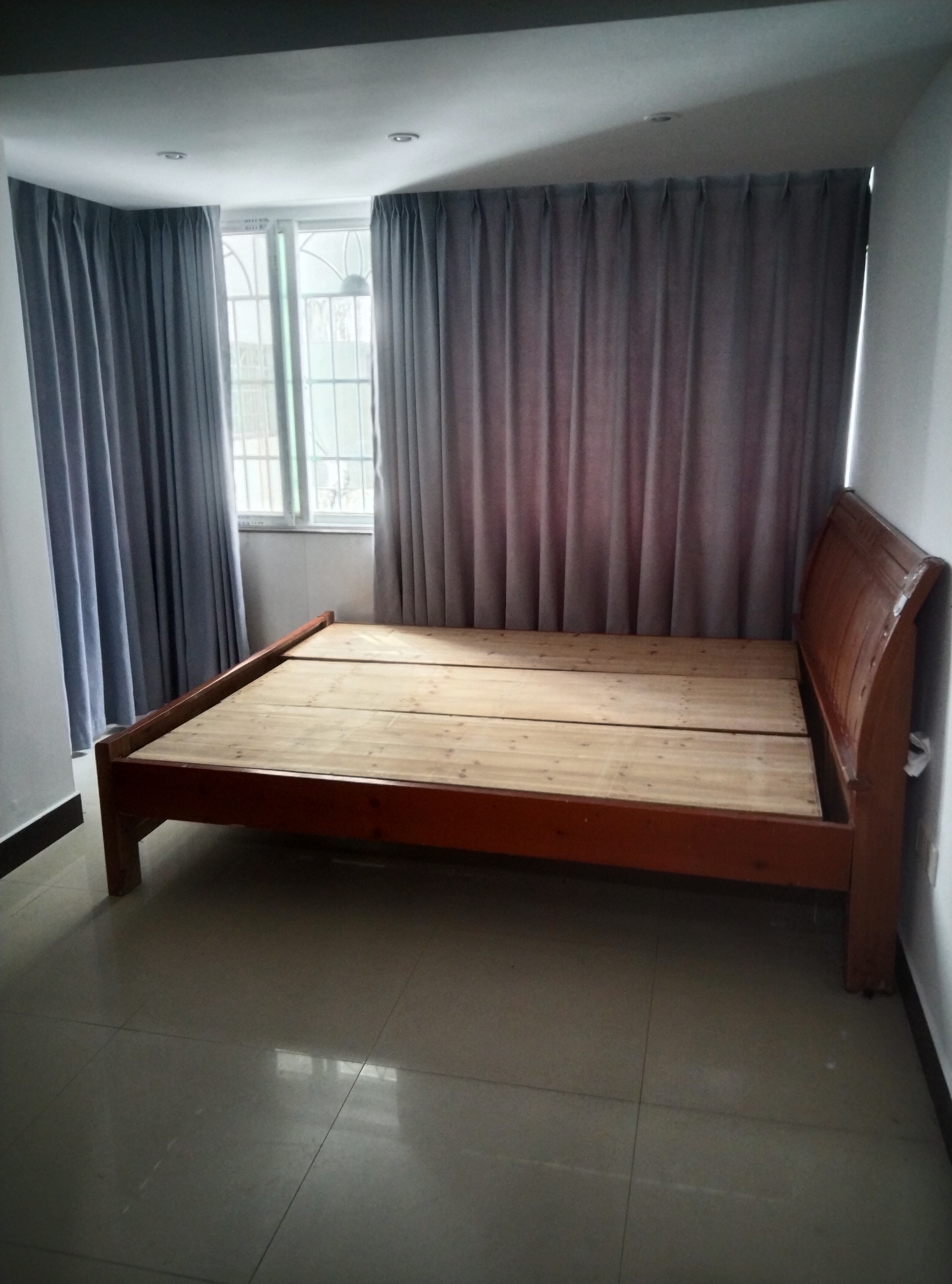 美舍苑 4室2厅2卫 2500.0元/月 美舍苑 4室2厅2卫 2500.0元/月室内图