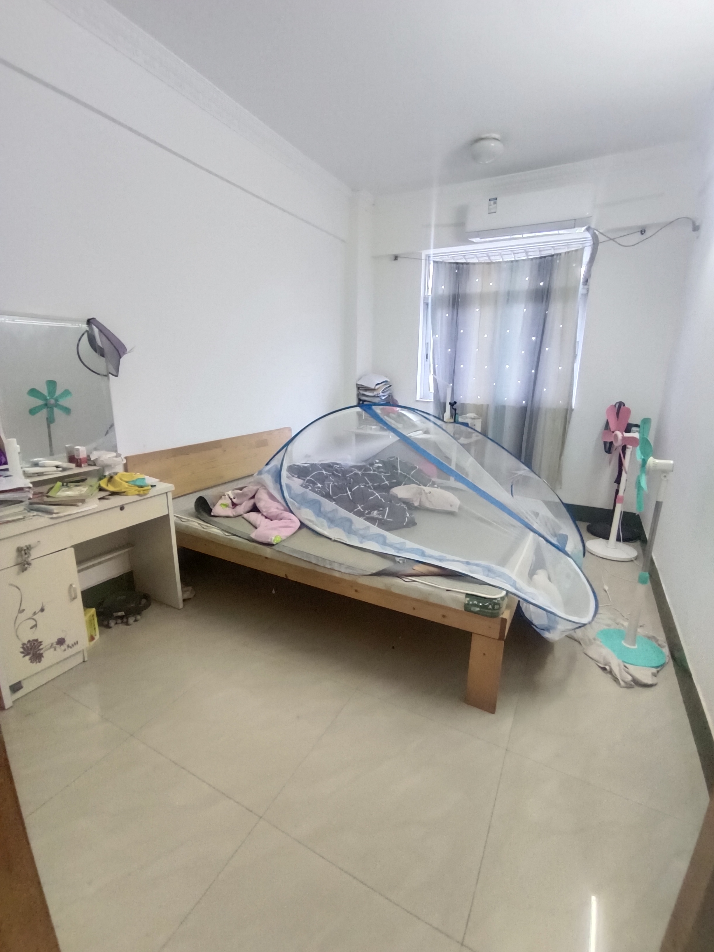 茶叶大院  3室2厅1卫    100.0万 茶叶大院  3室2厅1卫    100.0万