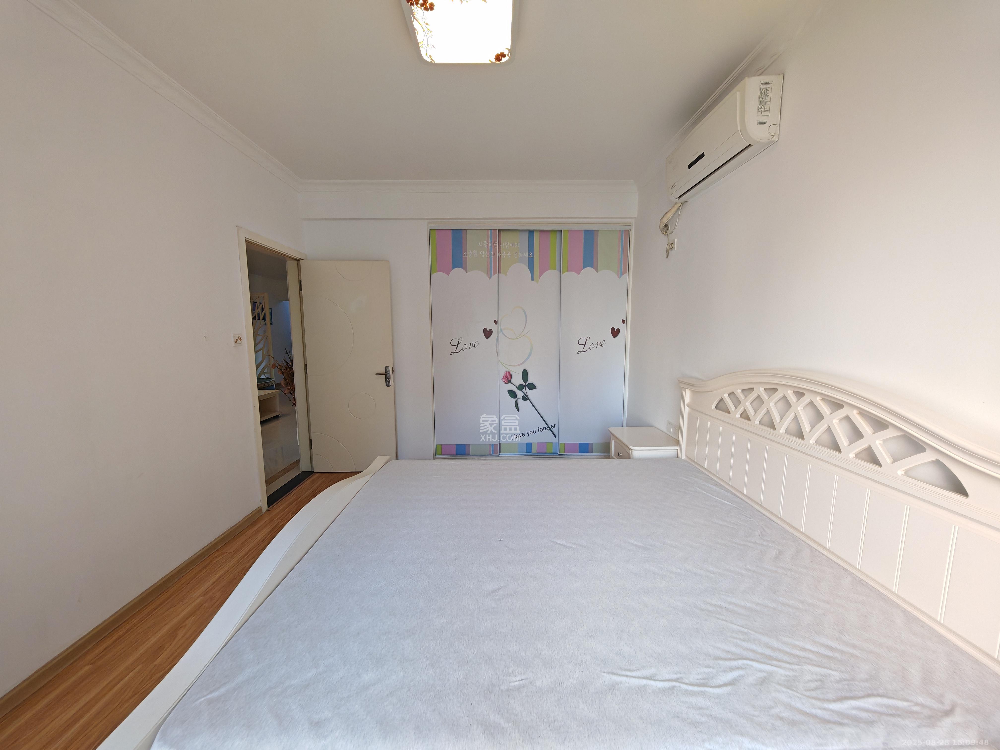 达美D6区  3室2厅1卫   3000.00元/月室内图