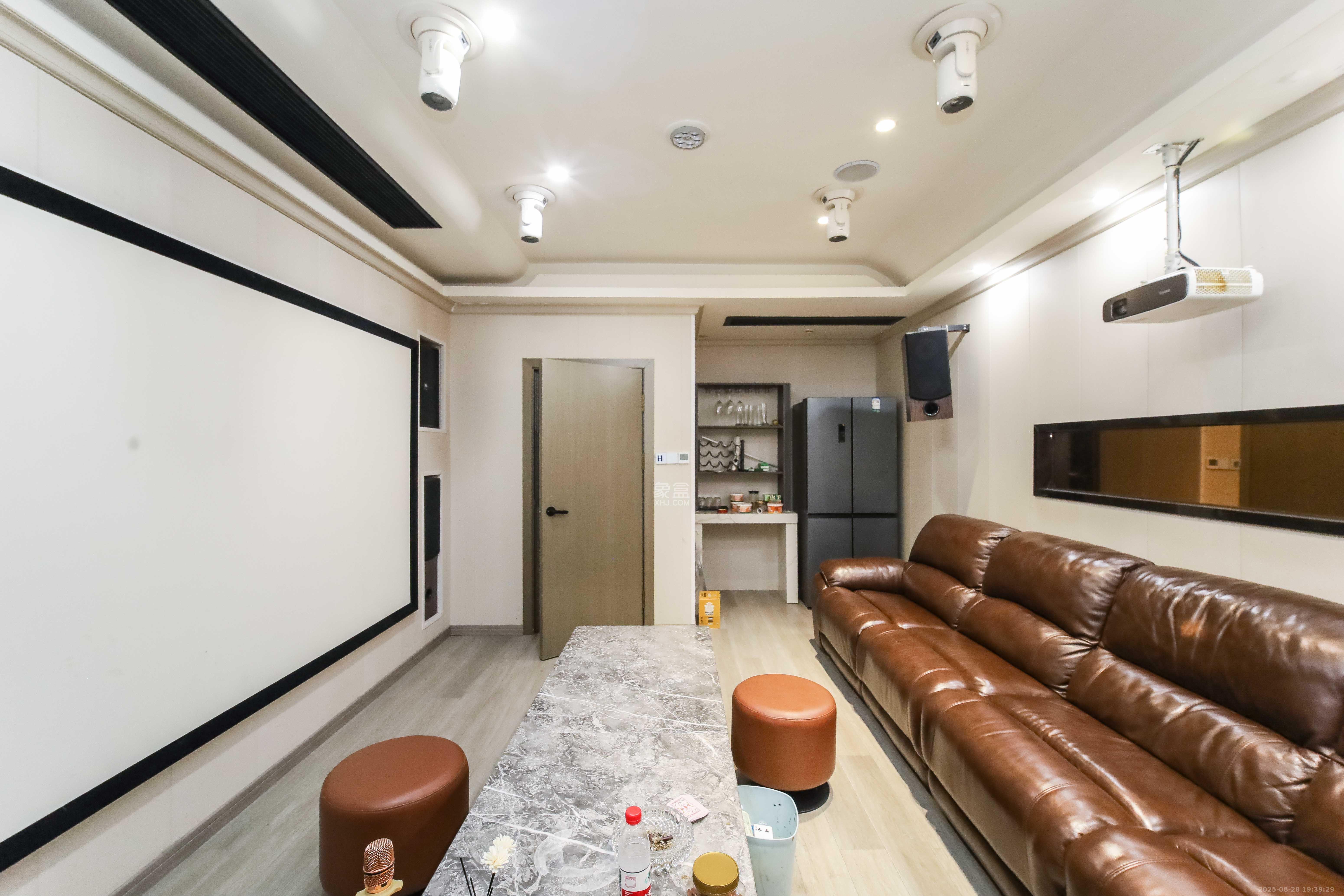 锦湘国际星城四期(金丽苑)  4室2厅3卫    480.0万 锦湘国际星城四期(金丽苑)  4室2厅3卫    480.0万其他