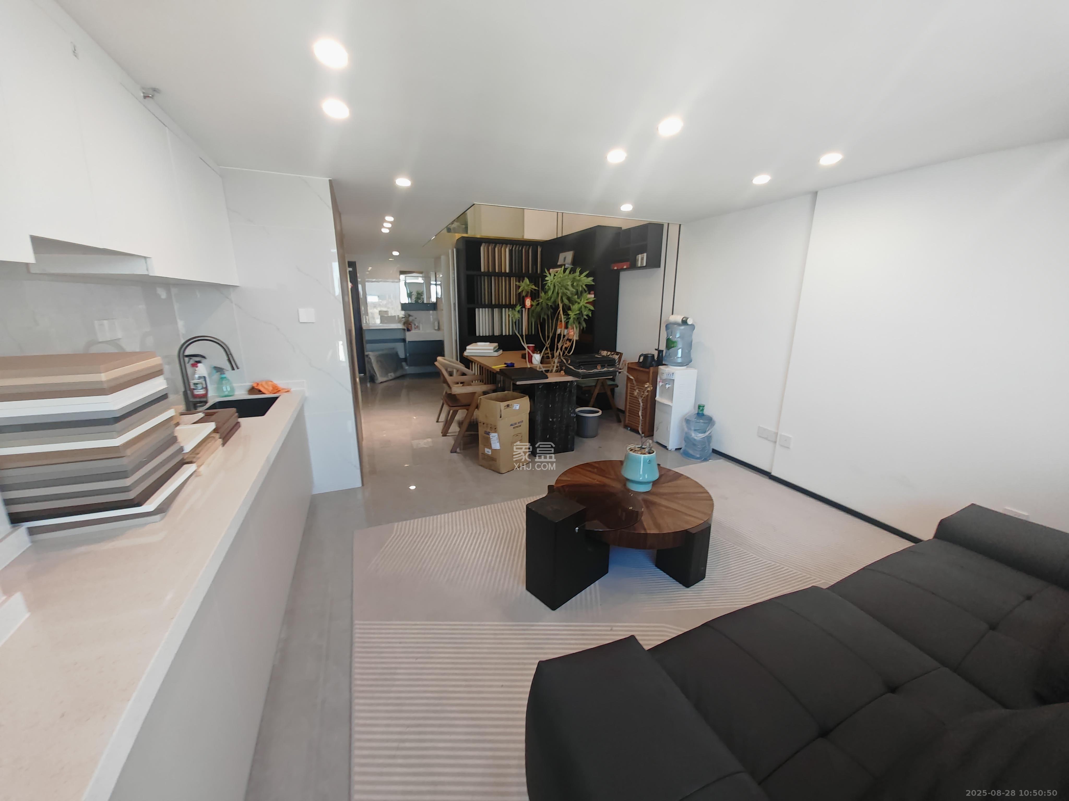 京武浪琴山三期(京武中心) 2室1厅1卫 3200.0元/月 京武浪琴山三期(京武中心) 2室1厅1卫 3200.0元/月室内图