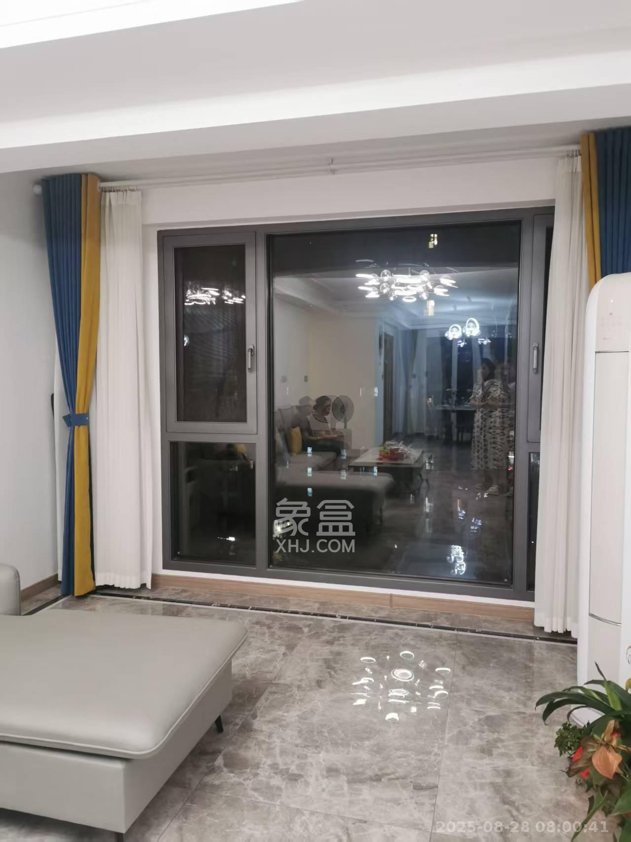 金地中交麓谷香颂(金地中交雅苑) 3室2厅2卫 2900.0元/月 金地中交麓谷香颂(金地中交雅苑) 3室2厅2卫 2900.0元/月室内图