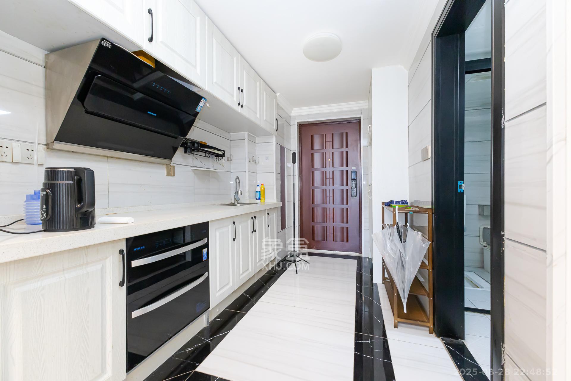 嘉宇银杉(嘉宇西苑)  1室0厅0卫    30.0万 嘉宇银杉(嘉宇西苑)  1室0厅0卫    30.0万厨房