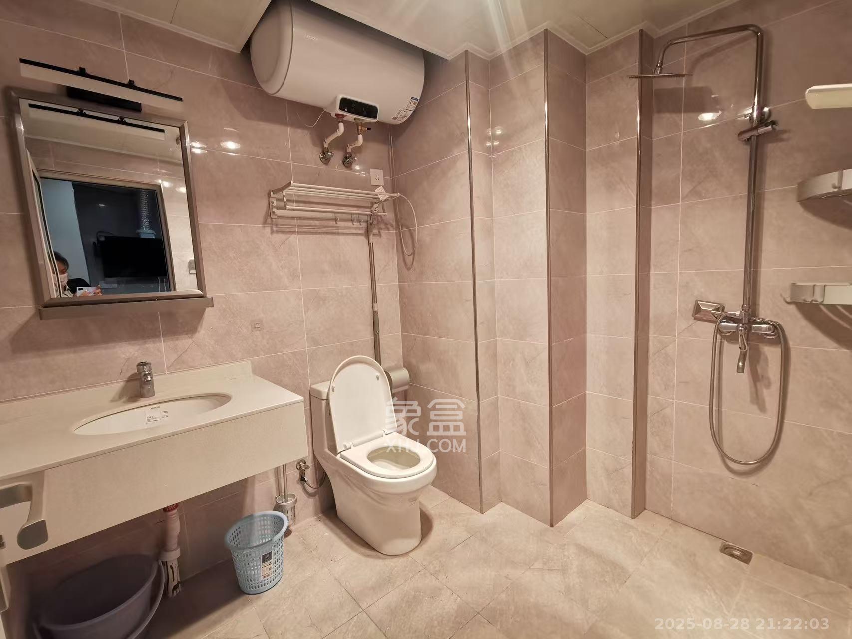 当代滨江MOMA 1室1厅1卫 1650.0元/月 当代滨江MOMA 1室1厅1卫 1650.0元/月室内图