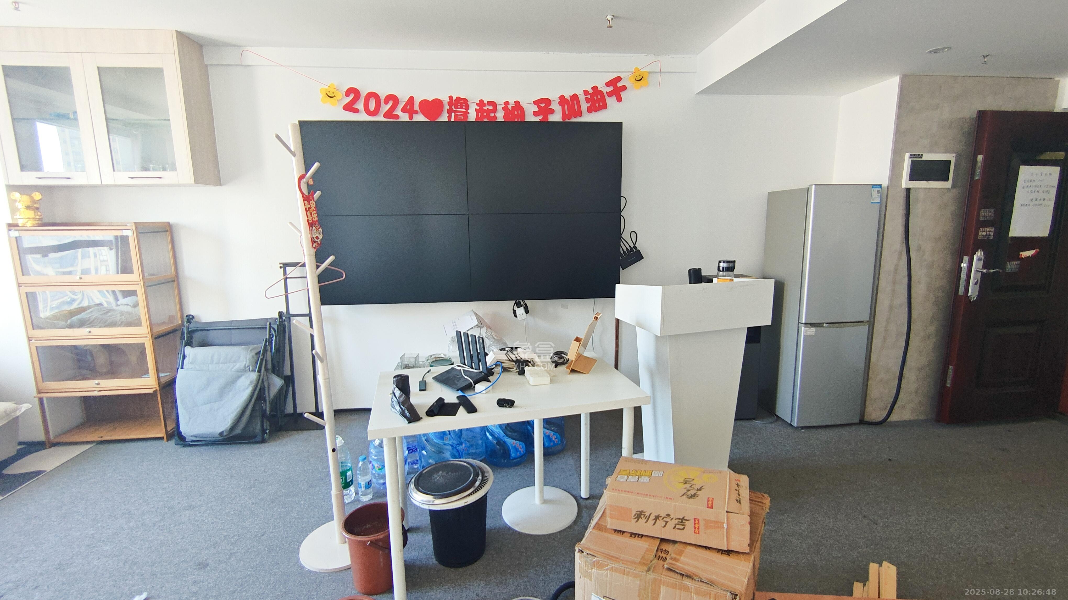 五峰国际 2室0厅1卫 2800.0元/月 五峰国际 2室0厅1卫 2800.0元/月室内图