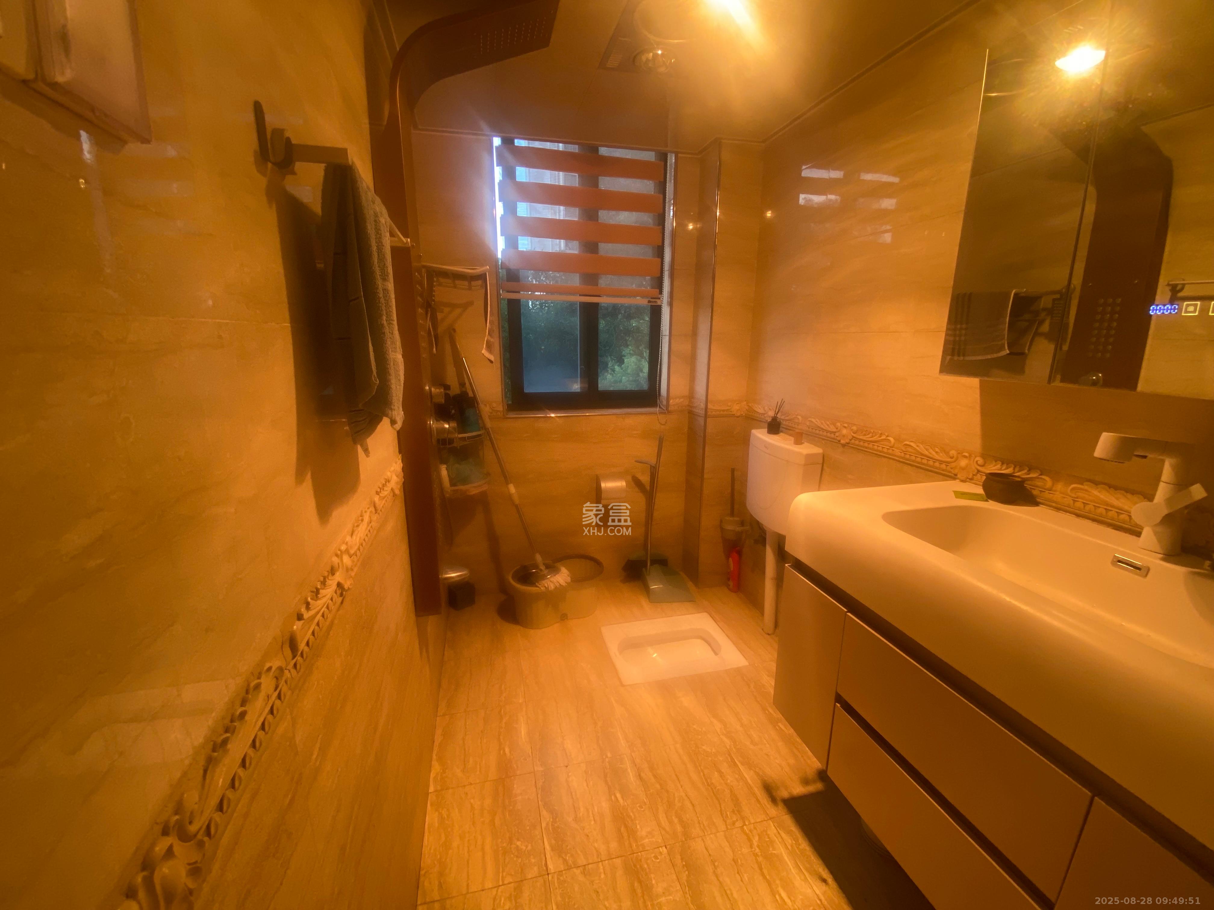 海林馨香雅苑 2室2厅1卫 2400.0元/月 海林馨香雅苑 2室2厅1卫 2400.0元/月室内图