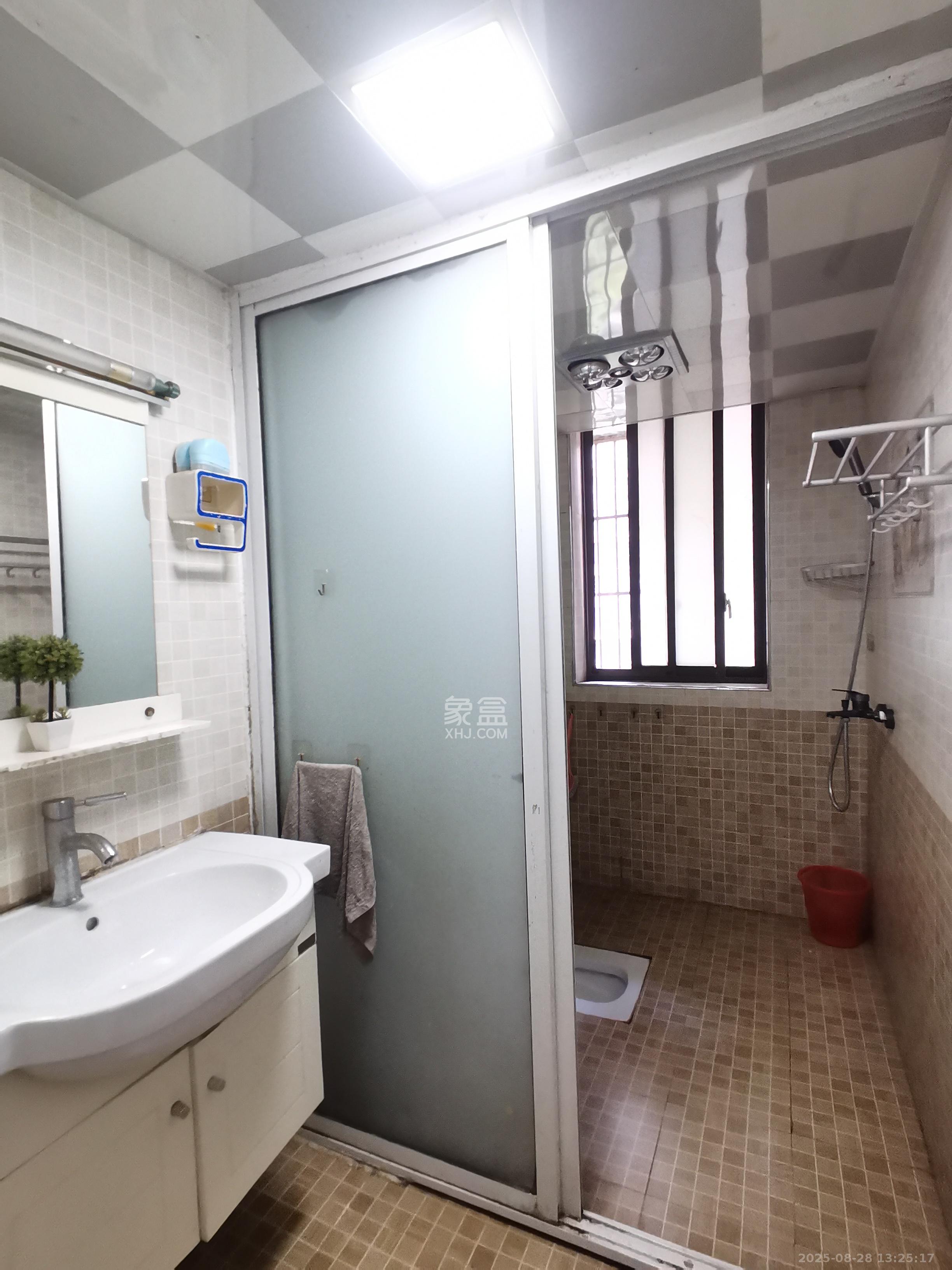 方略潇邦  3室2厅2卫    1700.0元/月 方略潇邦  3室2厅2卫    1700.0元/月室内图