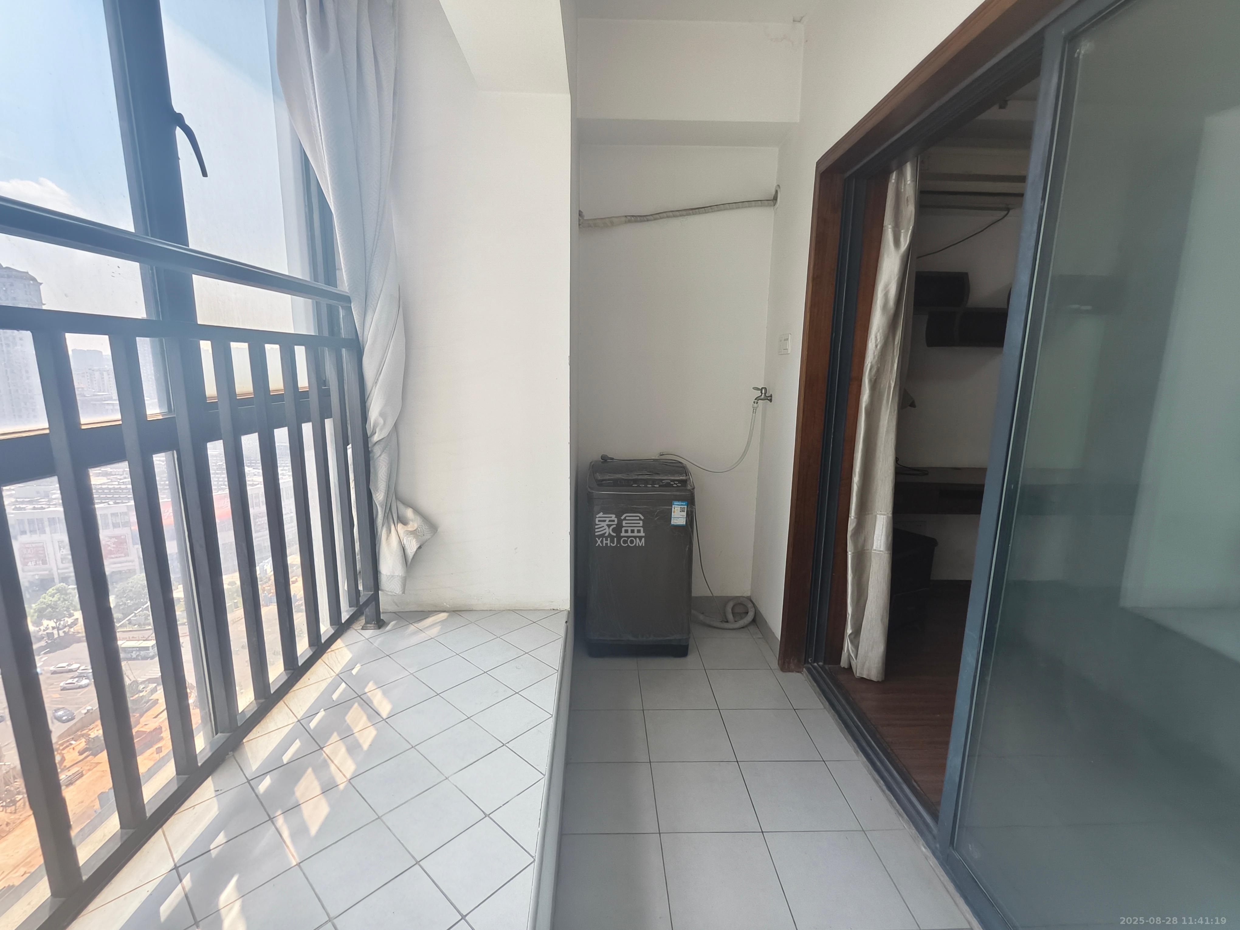 云鼎公馆 1室1厅1卫 1300.0元/月 云鼎公馆 1室1厅1卫 1300.0元/月室内图