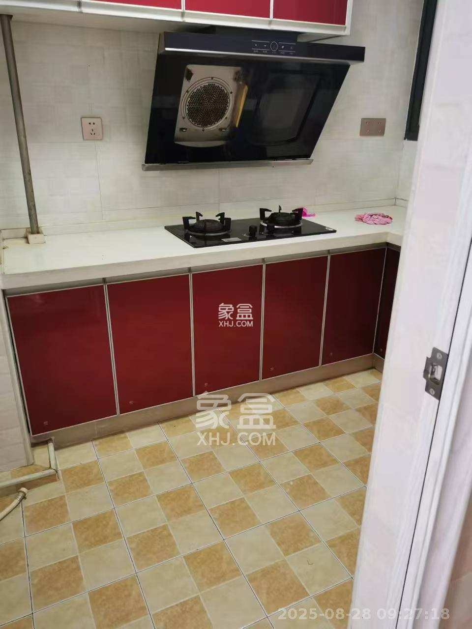 望兴嘉年华(望兴新苑) 2室1厅1卫 2300.0元/月 望兴嘉年华(望兴新苑) 2室1厅1卫 2300.0元/月室内图