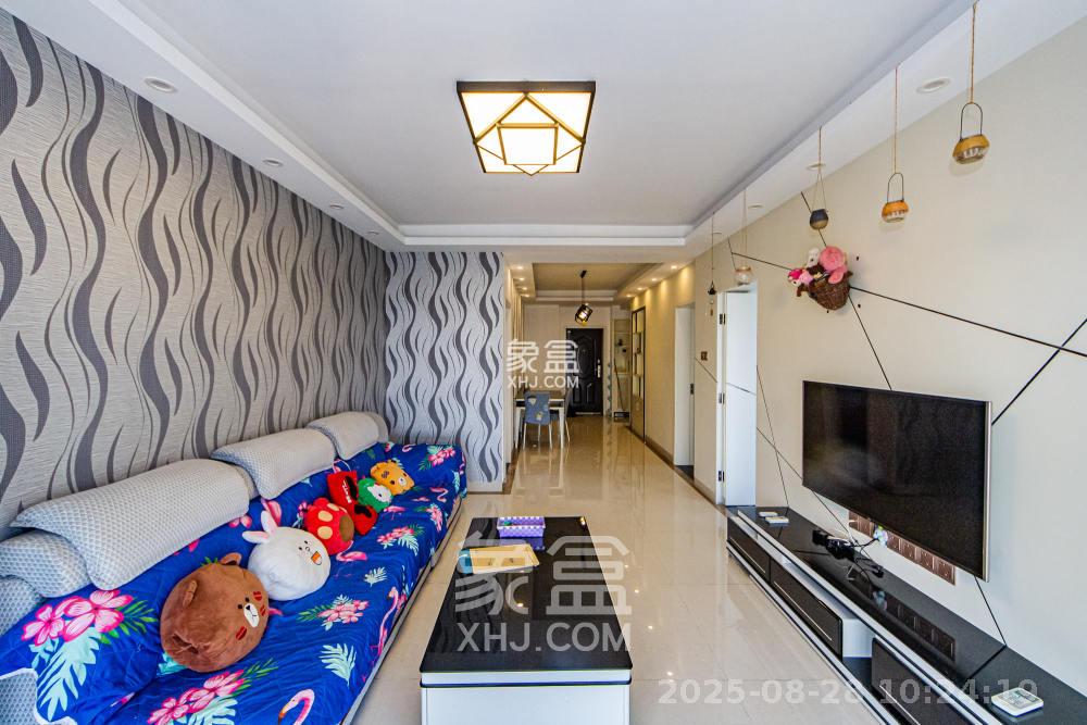 万国城(当代满庭春MOMA)三期  3室2厅2卫    2500.0元/月 万国城(当代满庭春MOMA)三期  3室2厅2卫    2500.0元/月室内图