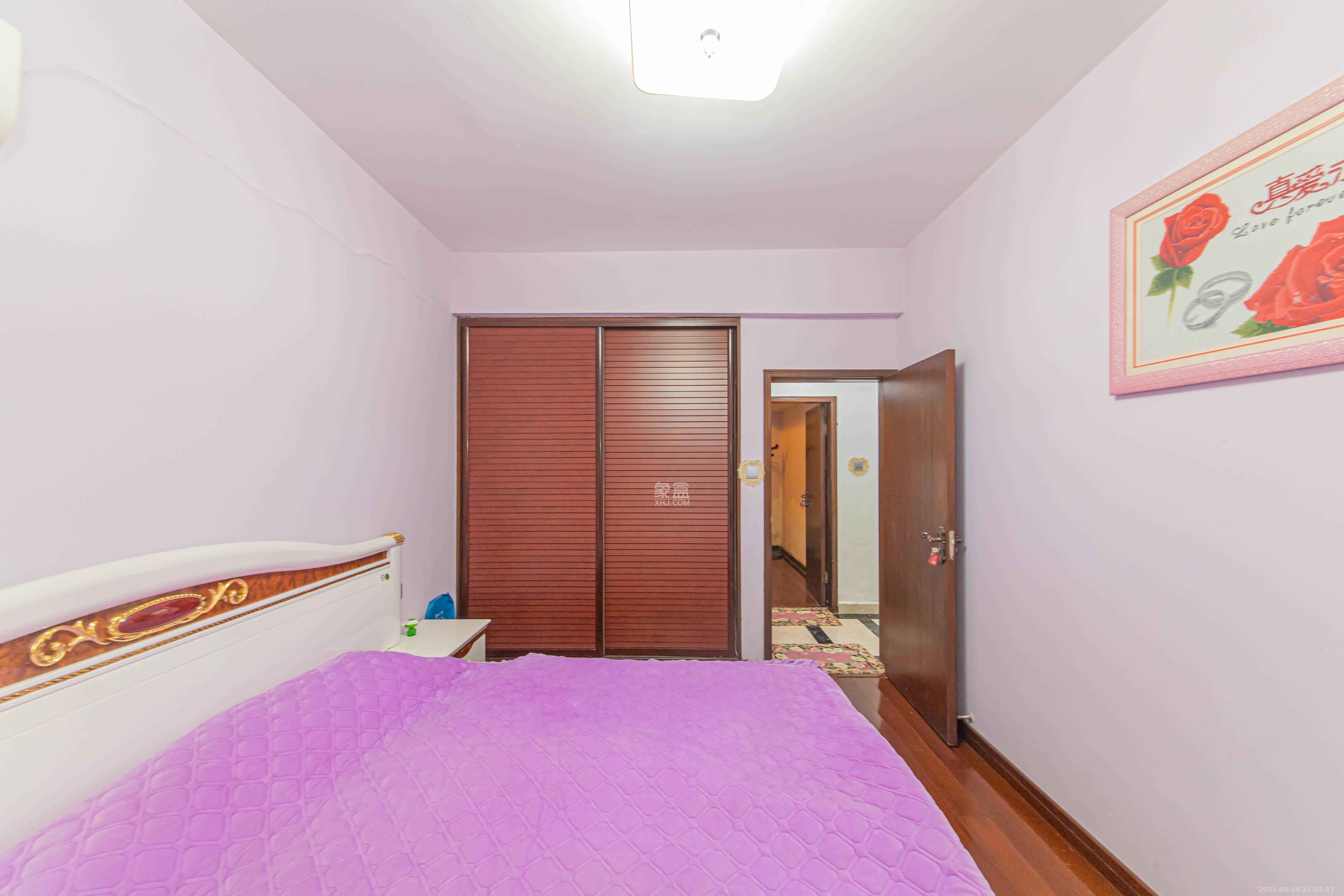 夏威夷碧水春城(碧桂园城市花园)  3室2厅1卫    88.0万 夏威夷碧水春城(碧桂园城市花园)  3室2厅1卫    88.0万卧室