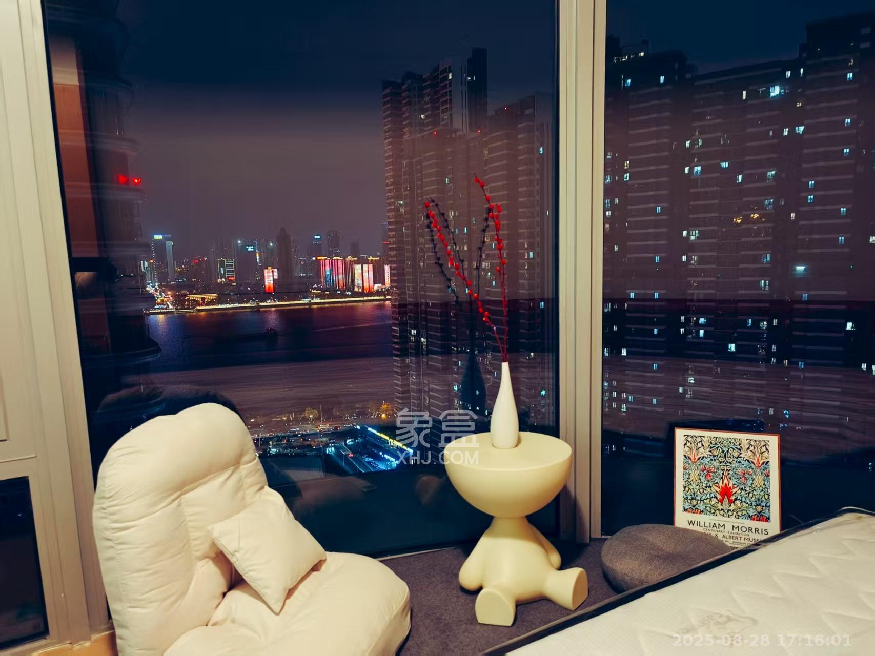 保利天禧EF区  1室1厅1卫    2300.0元/月室内图