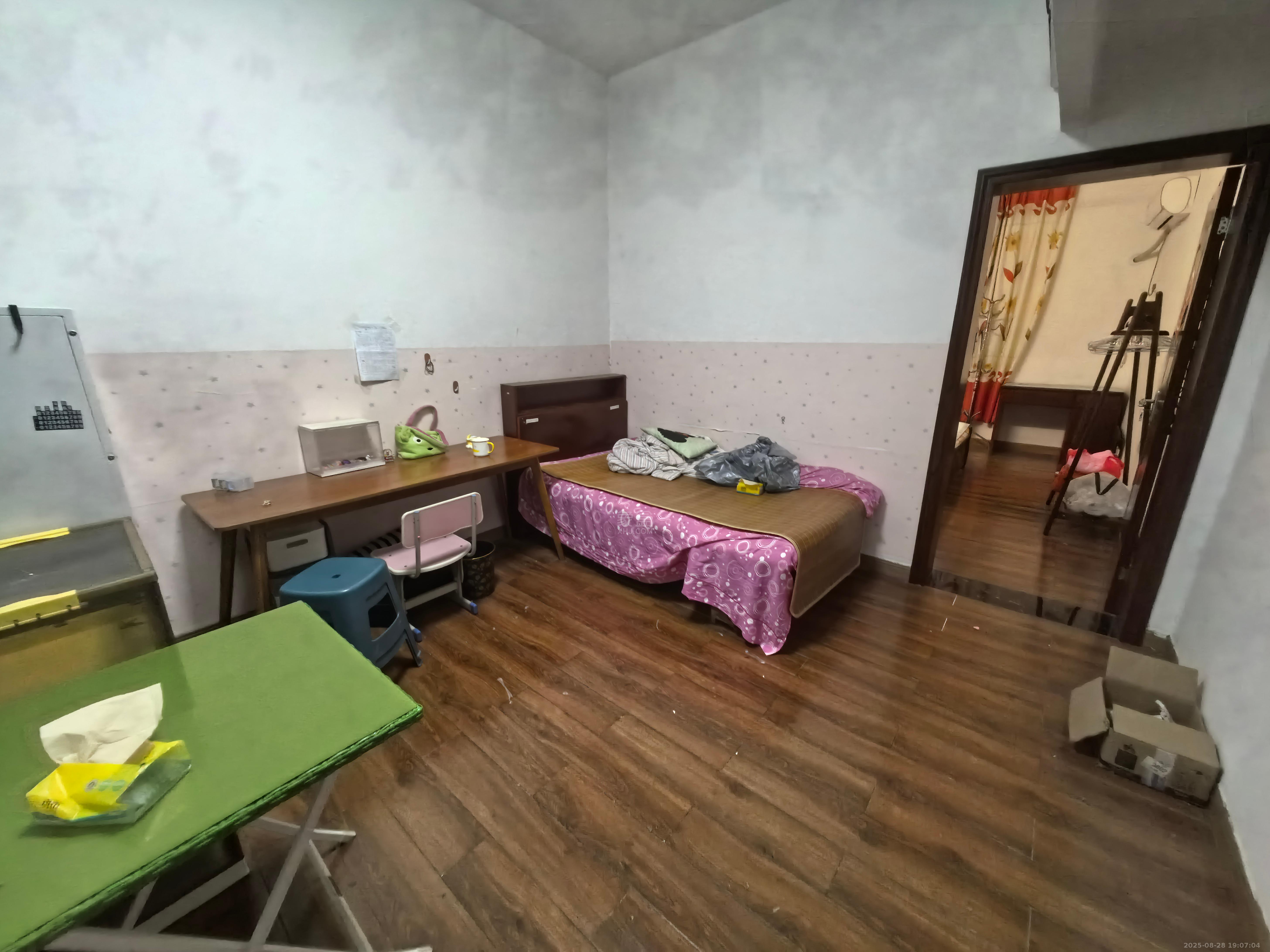 群力村 2室1厅1卫 800.0元/月 群力村 2室1厅1卫 800.0元/月室内图