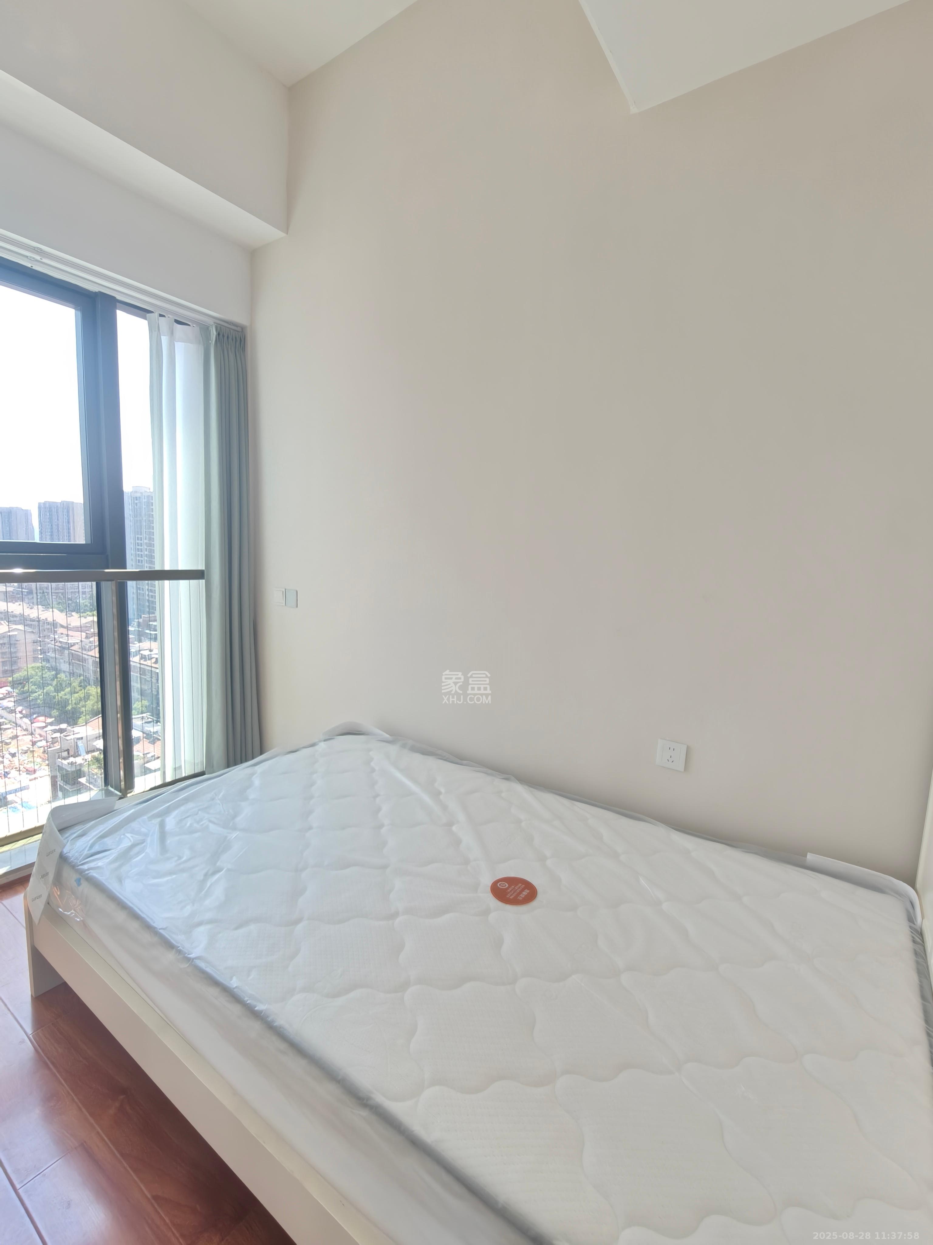 恒大珺悦府  2室1厅1卫    2480.0元/月室内图