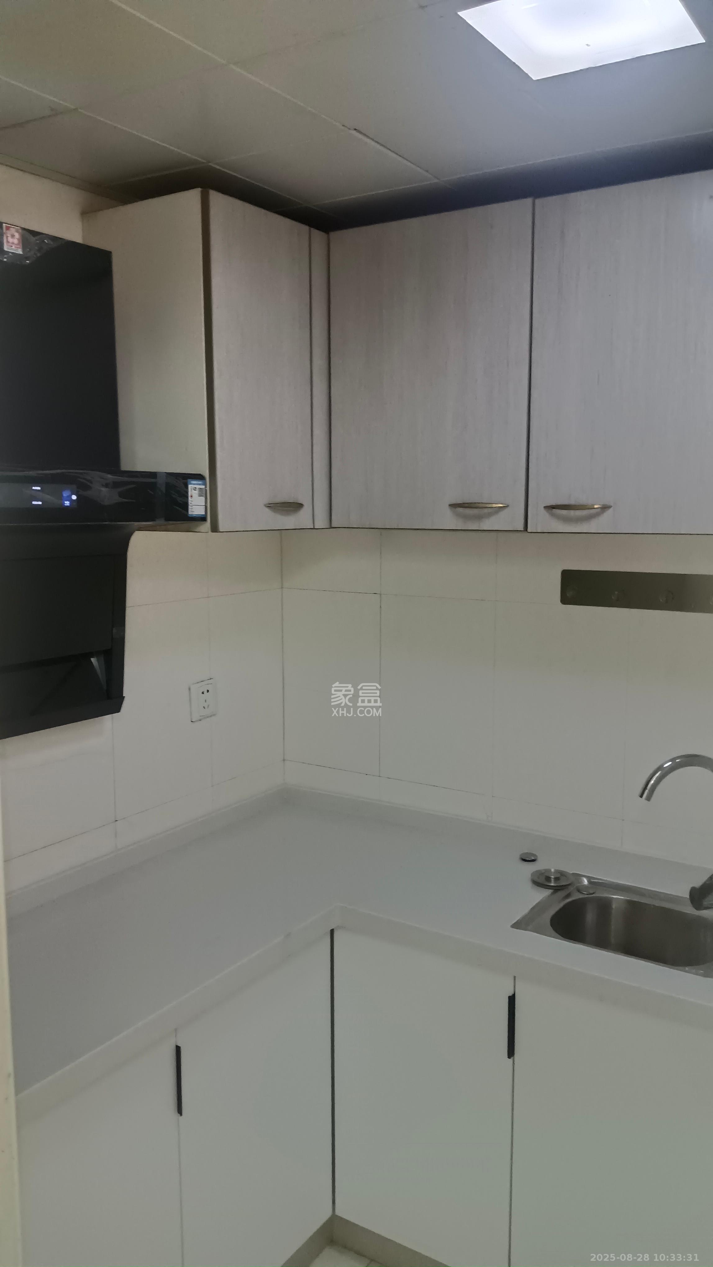 书香名邸  1室1厅1卫    1880.0元/月 书香名邸  1室1厅1卫    1880.0元/月室内图