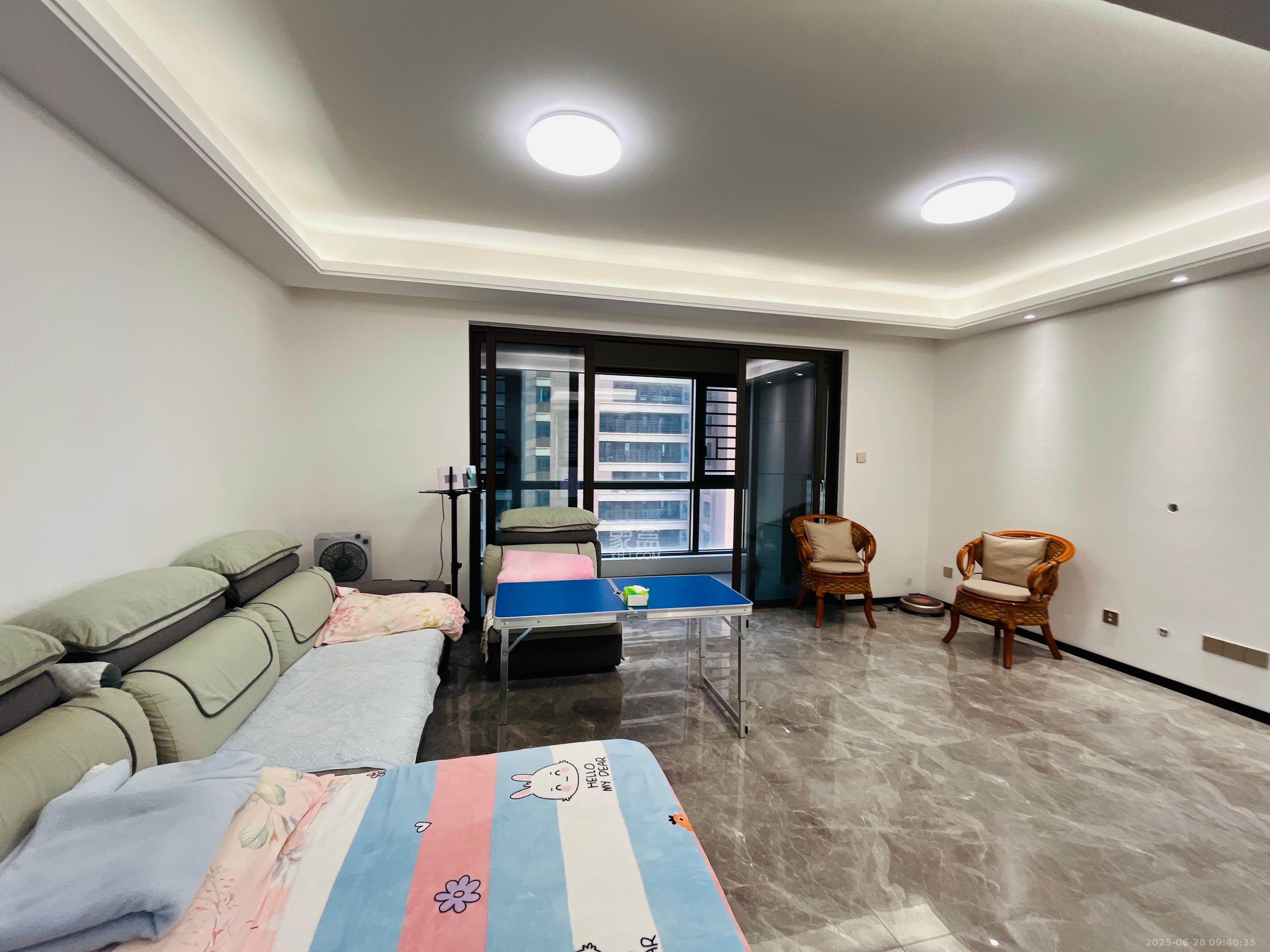 澳海文澜府 3室2厅2卫 2200.0元/月 澳海文澜府 3室2厅2卫 2200.0元/月室内图