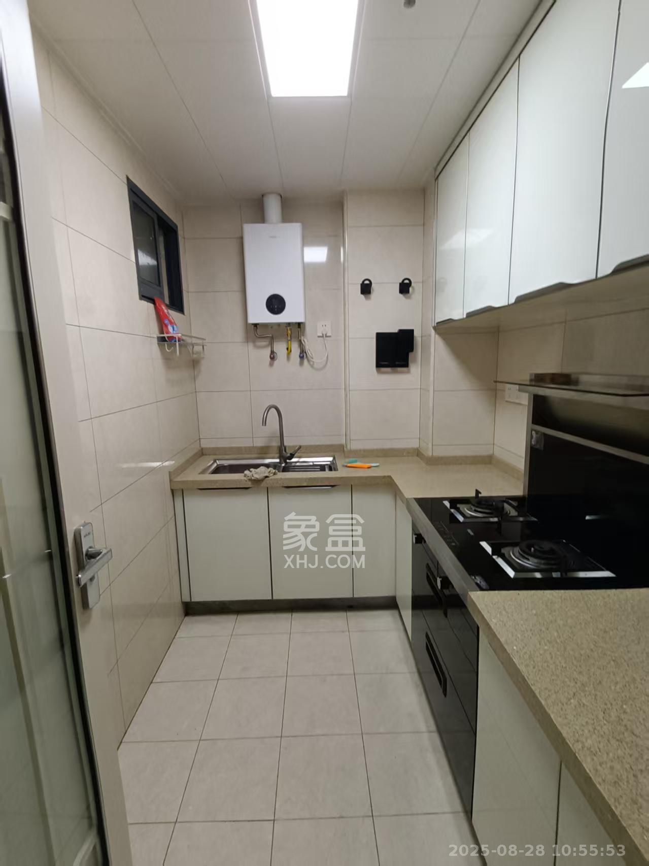 天鸿天府（天鸿中央大院）  2室1厅1卫    1900.0元/月室内图