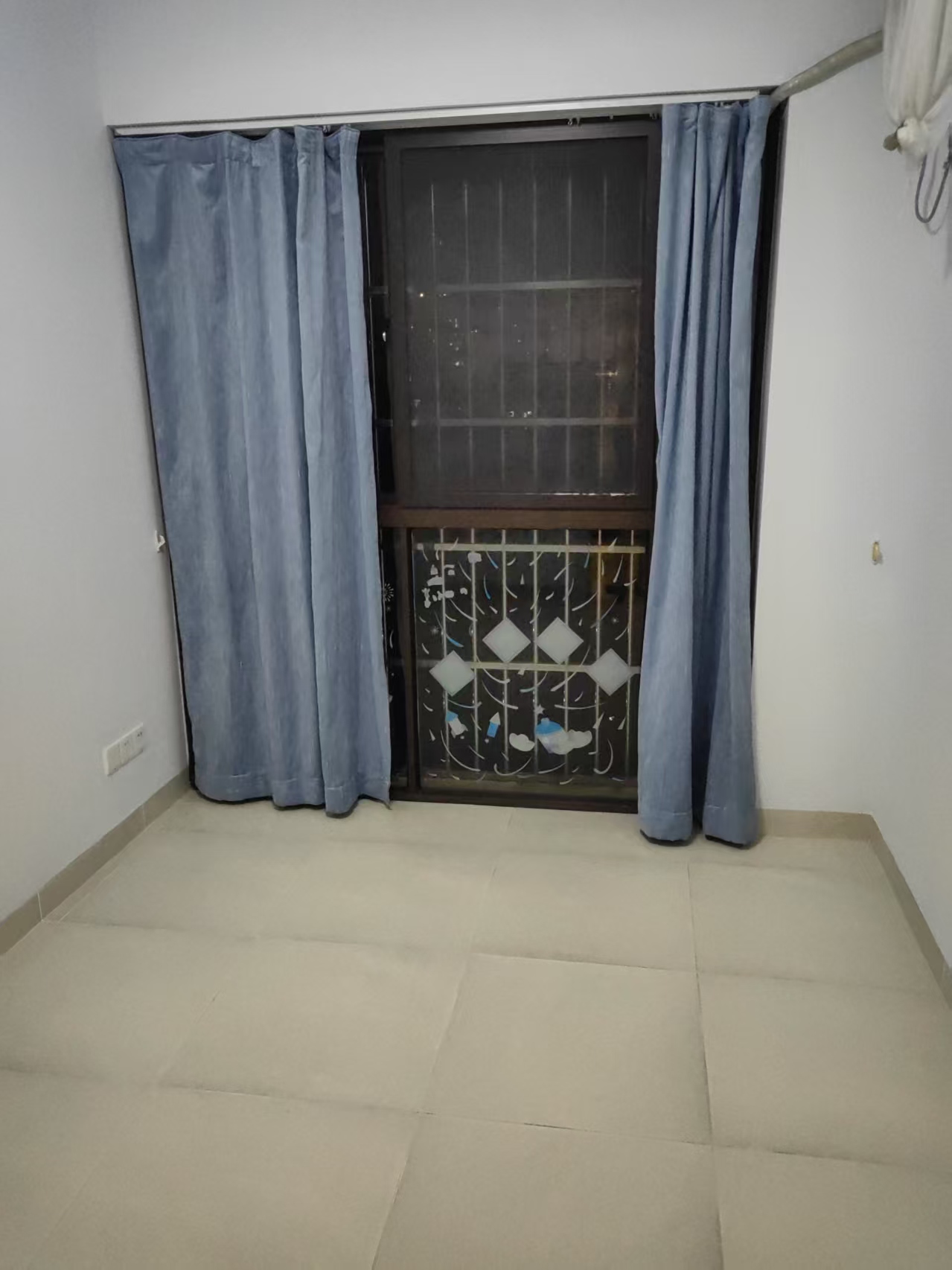 海悦东方  3室1厅1卫    3200.0元/月 海悦东方  3室1厅1卫    3200.0元/月室内图